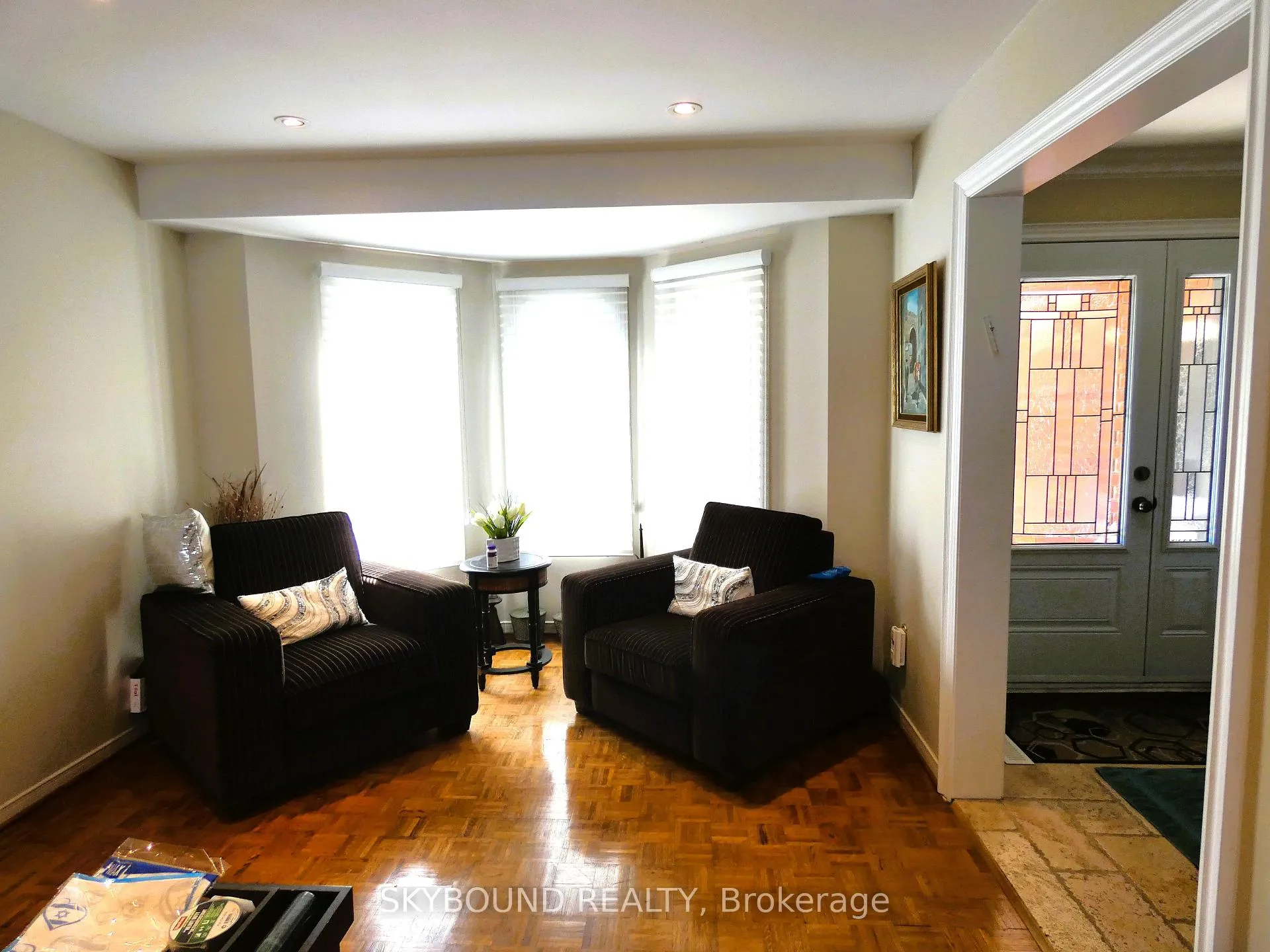 Photo 10 of 362 Conley Street, Vaughan, Lakeview Estates — HOMEH