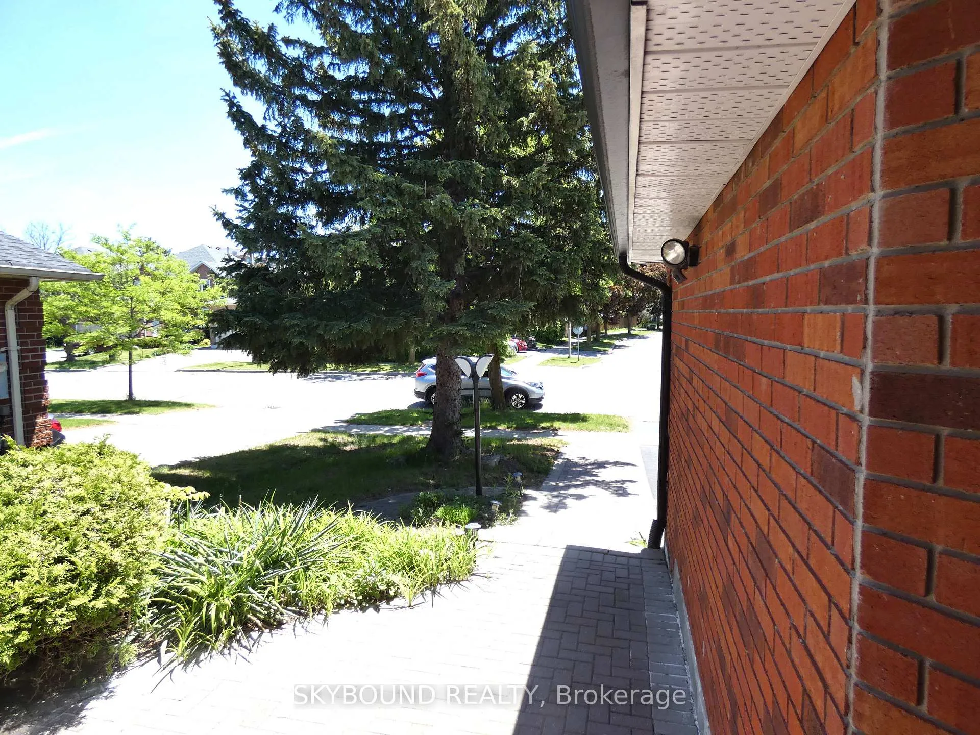 Photo 23 of 362 Conley Street, Vaughan, Lakeview Estates — HOMEH