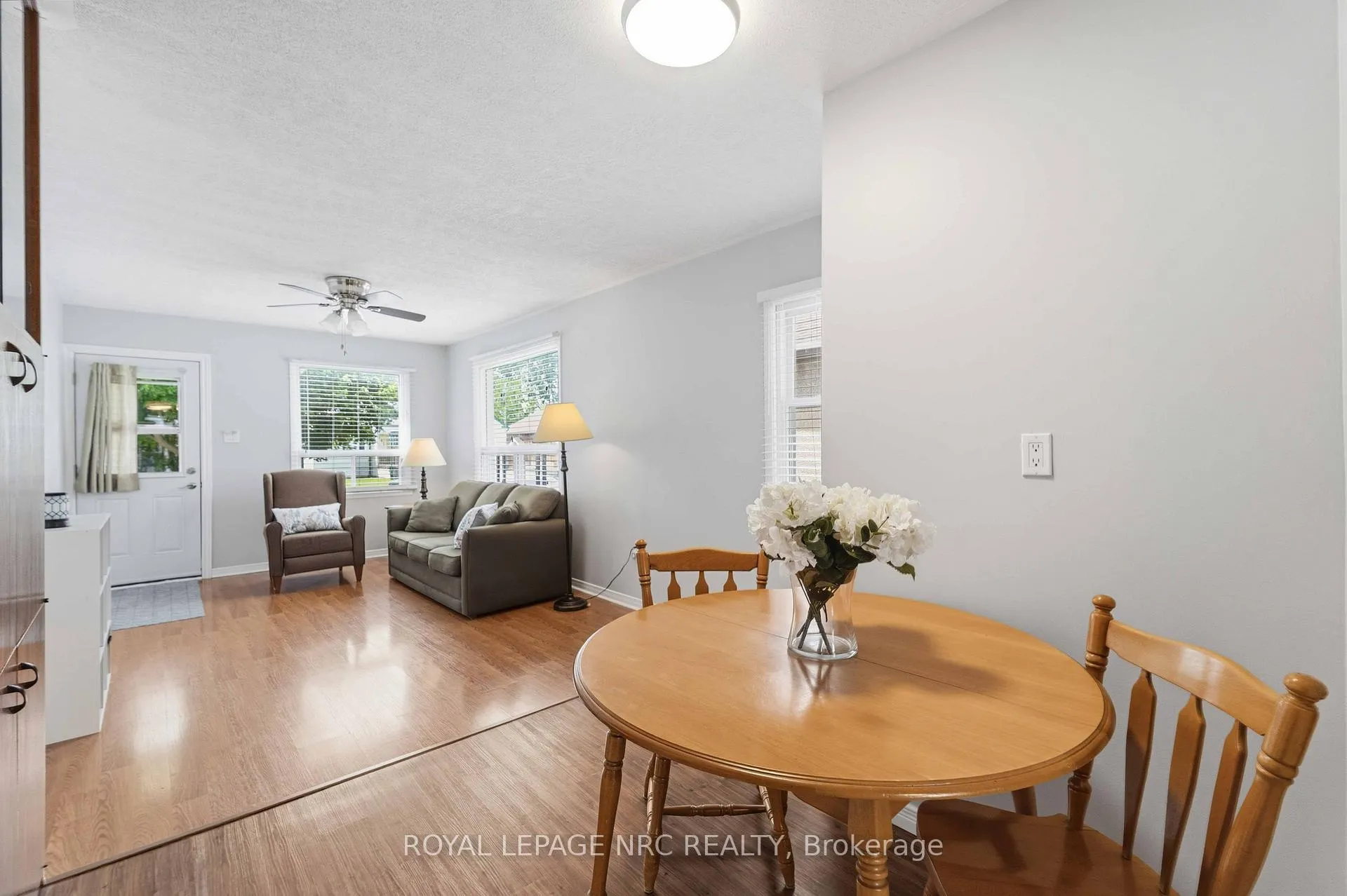 Photo 21 of 144 Mcalpine Avenue S, Welland, Lincoln/Crowland — HOMEH