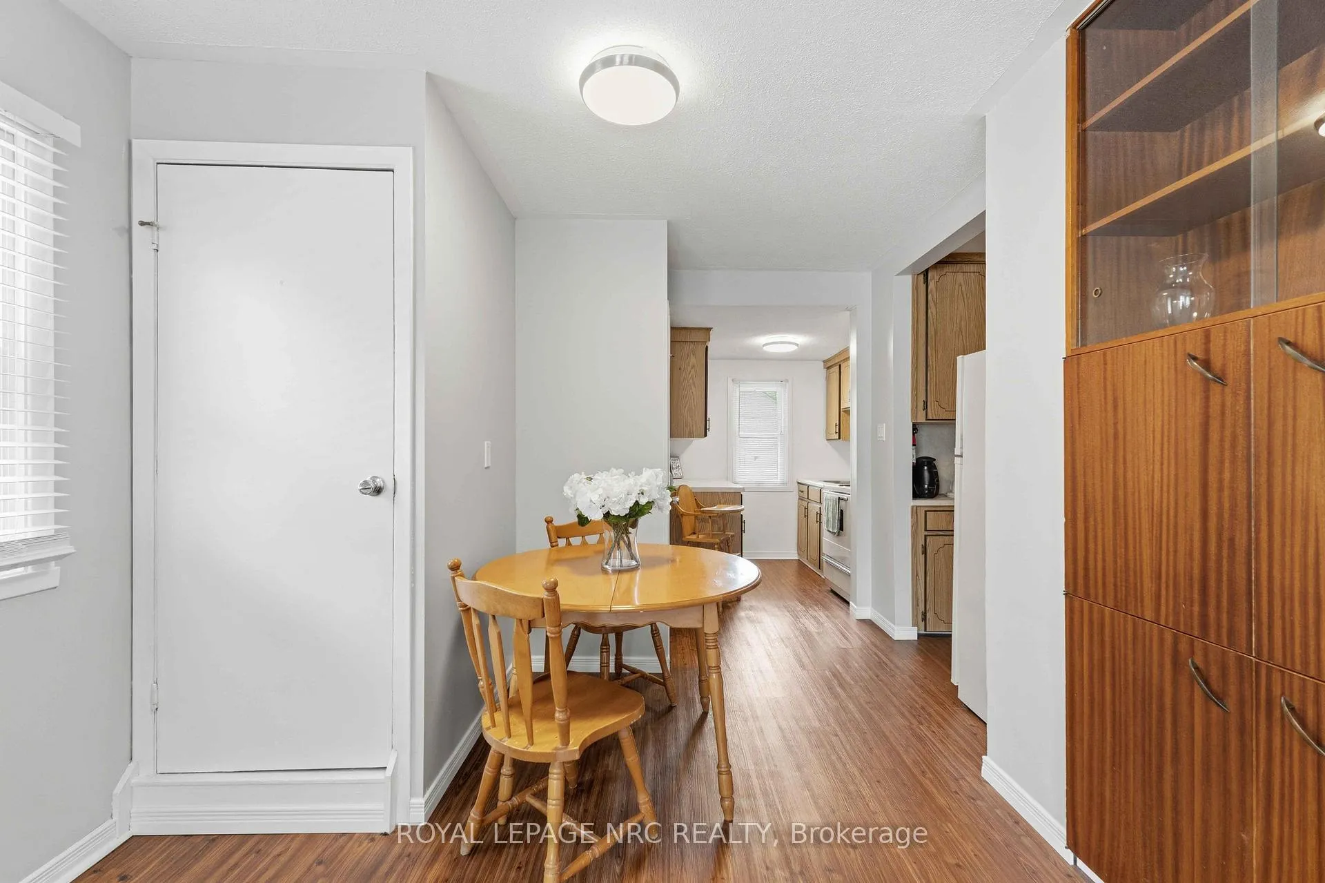 Photo 23 of 144 Mcalpine Avenue S, Welland, Lincoln/Crowland — HOMEH