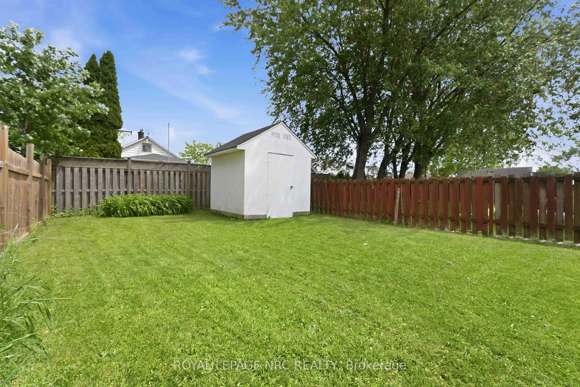 Photo 31 of 144 Mcalpine Avenue S, Welland, Lincoln/Crowland — HOMEH