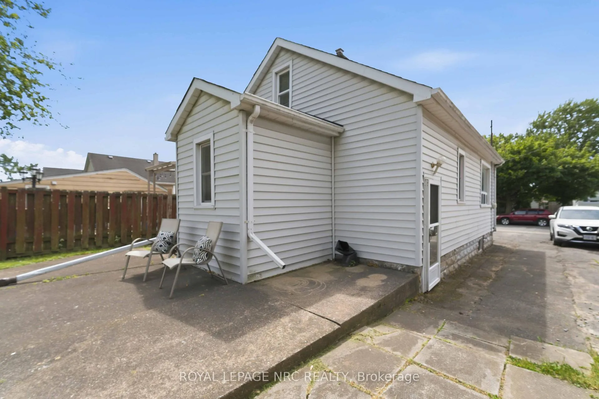 Photo 47 of 144 Mcalpine Avenue S, Welland, Lincoln/Crowland — HOMEH
