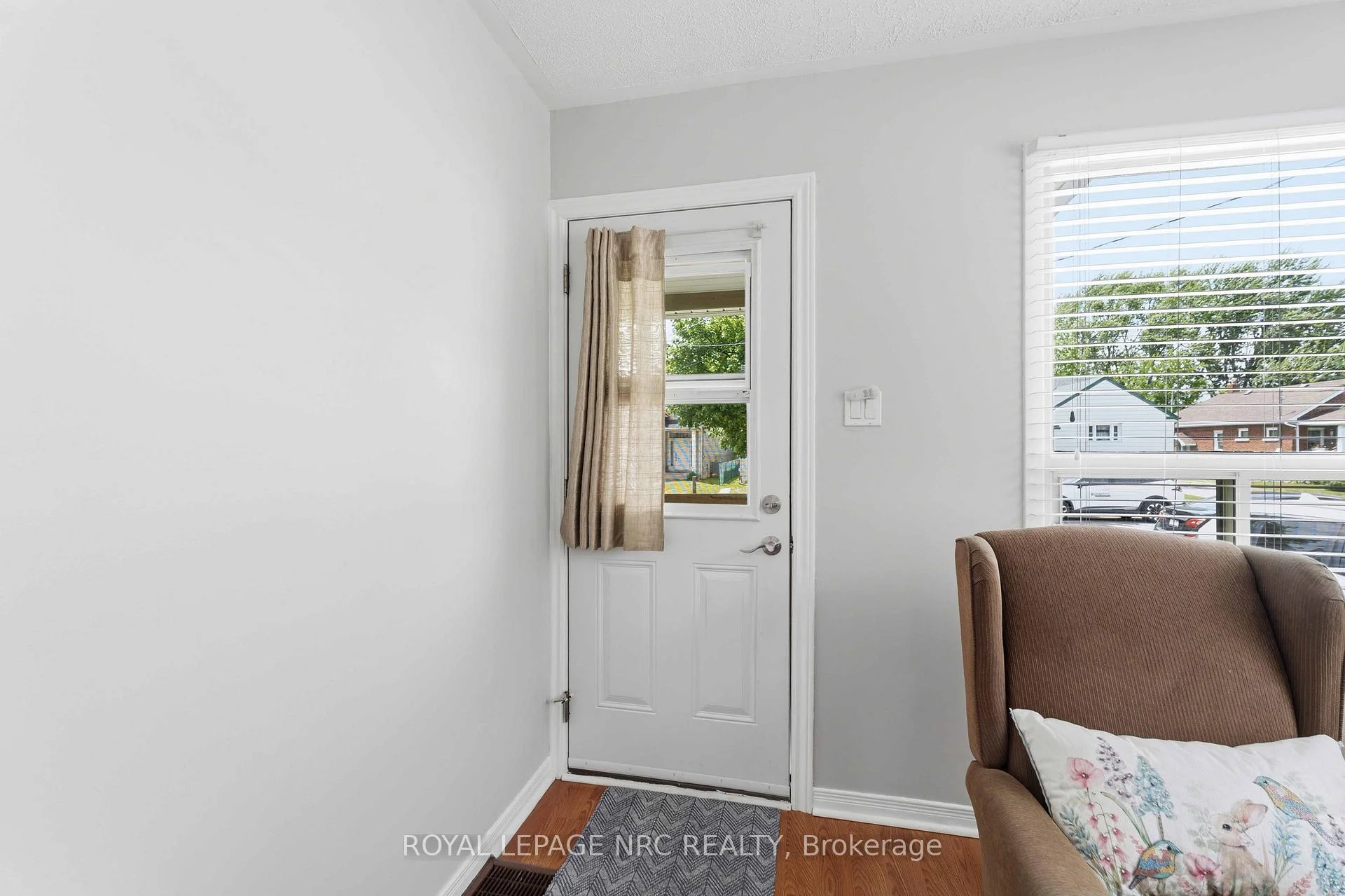 Photo 17 of 144 Mcalpine Avenue S, Welland, Lincoln/Crowland — HOMEH