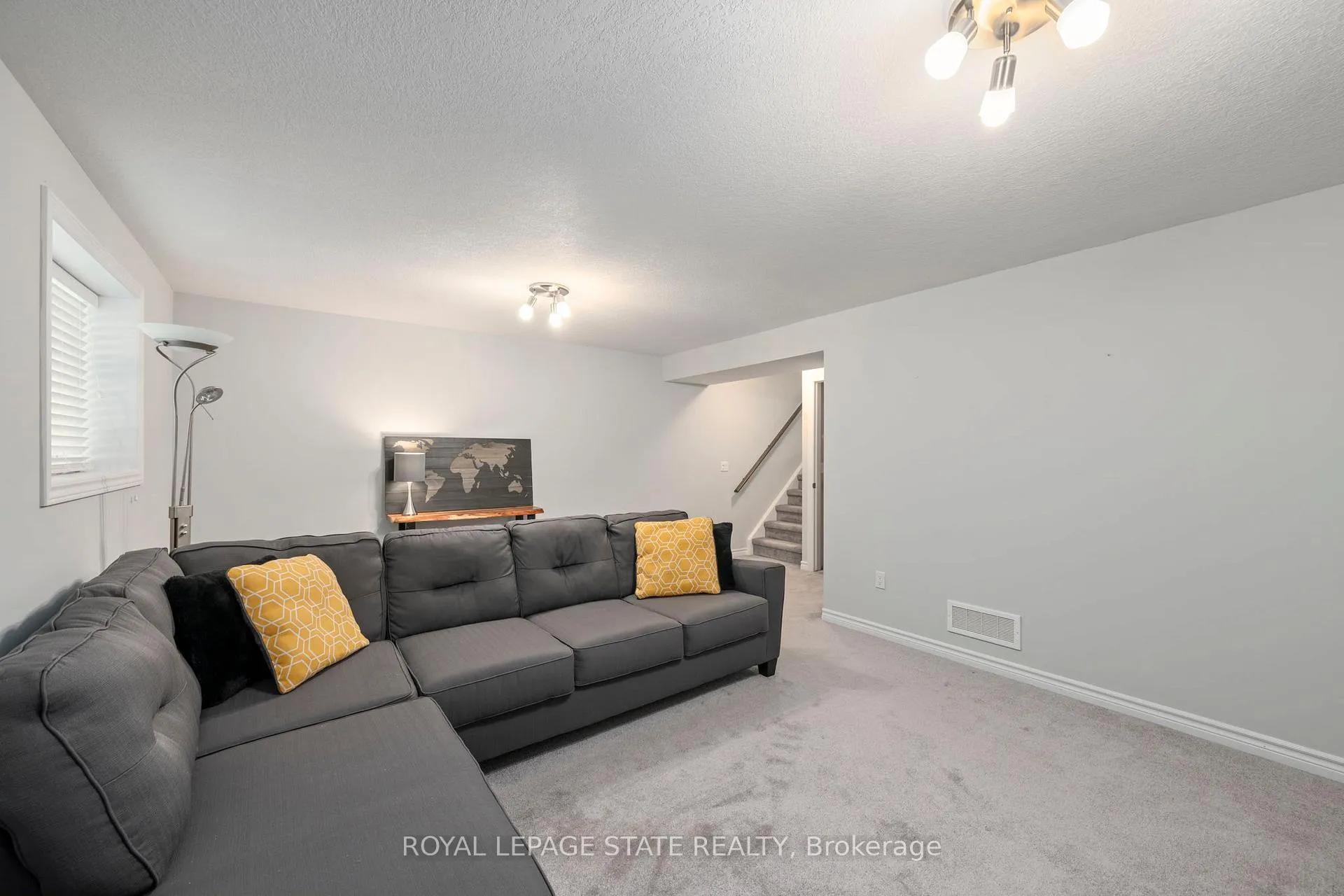 Photo 23 of Unit 149, 1061 Eagletrace Drive, London, North S — HOMEH