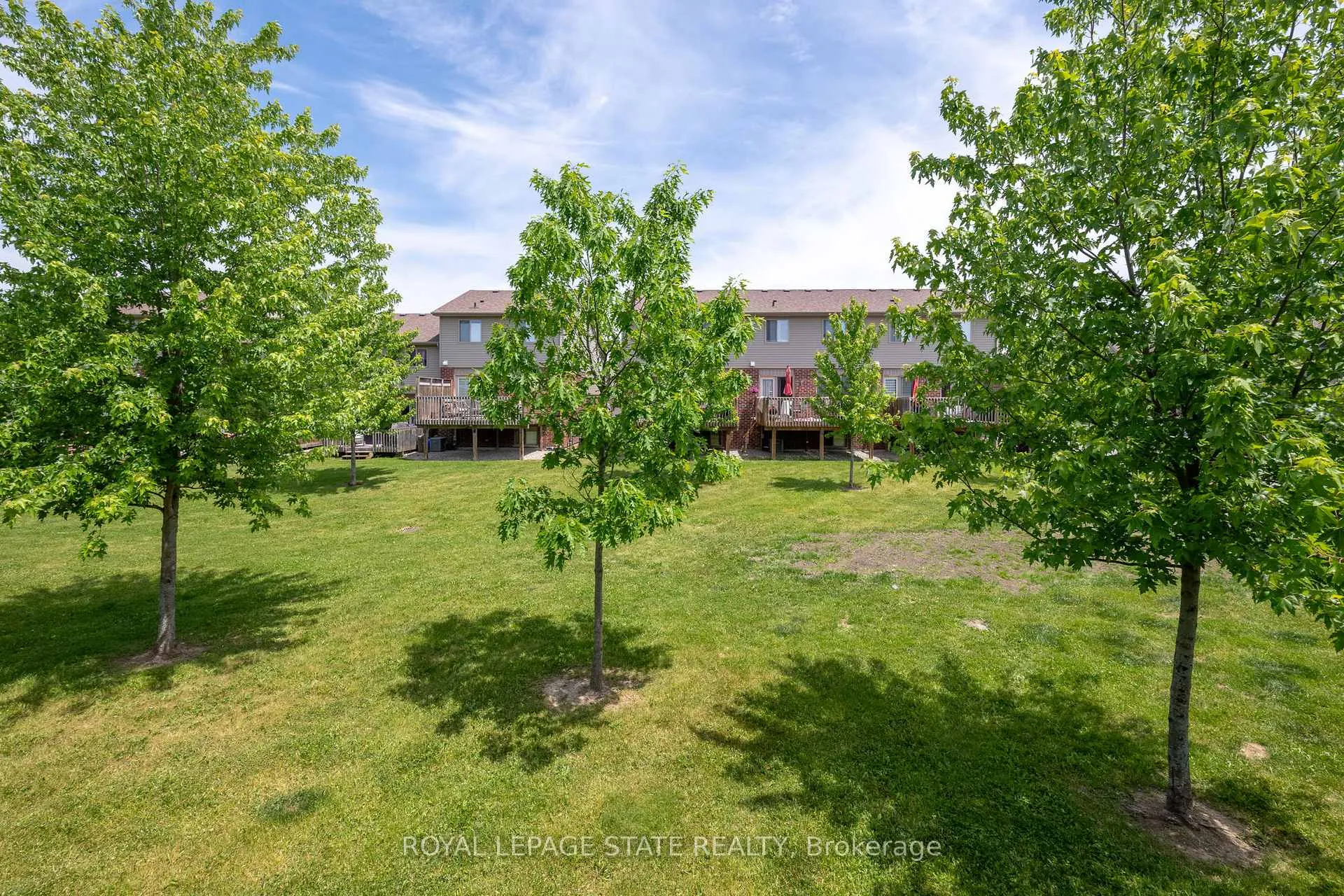 Photo 37 of Unit 149, 1061 Eagletrace Drive, London, North S — HOMEH