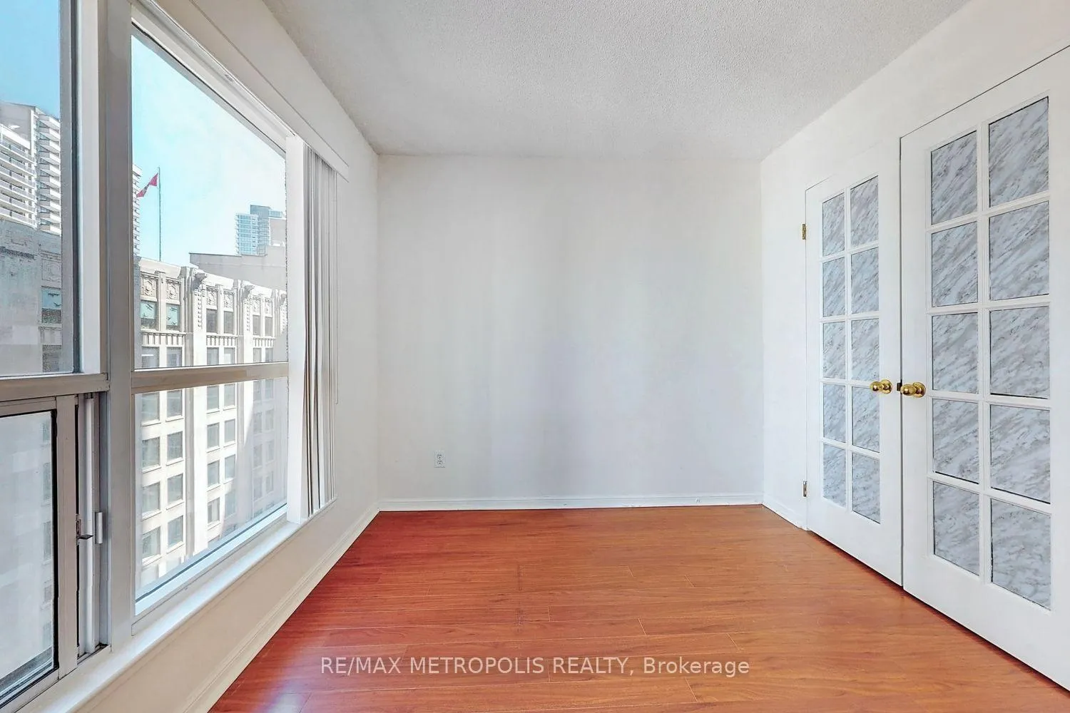 Photo 13 of Unit 1114, 7 Carlton Street, Toronto, Church-Yonge Corridor — HOMEH