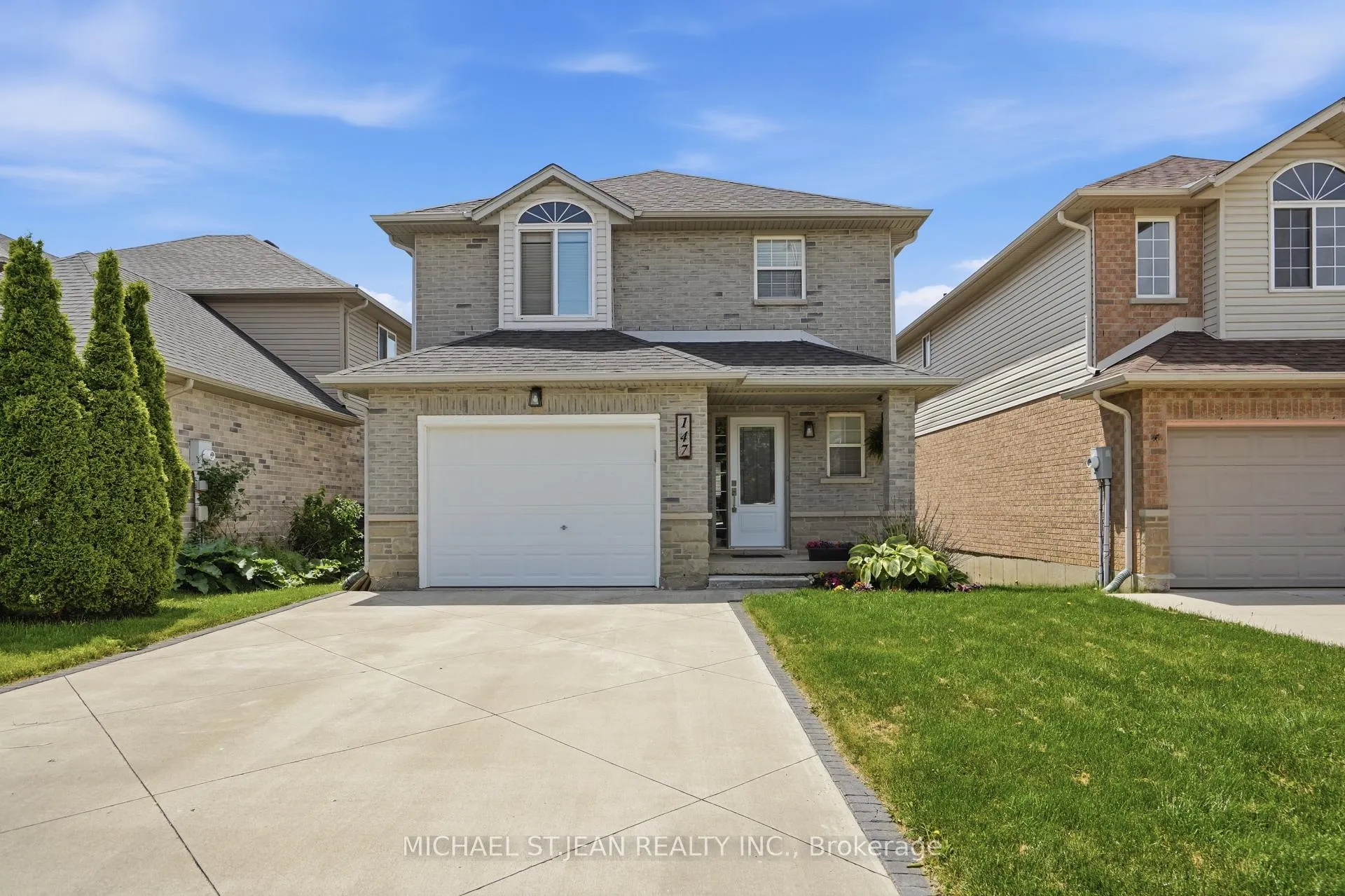 Photo 2 of 147 Thames Way, Hamilton, Mount Hope — HOMEH