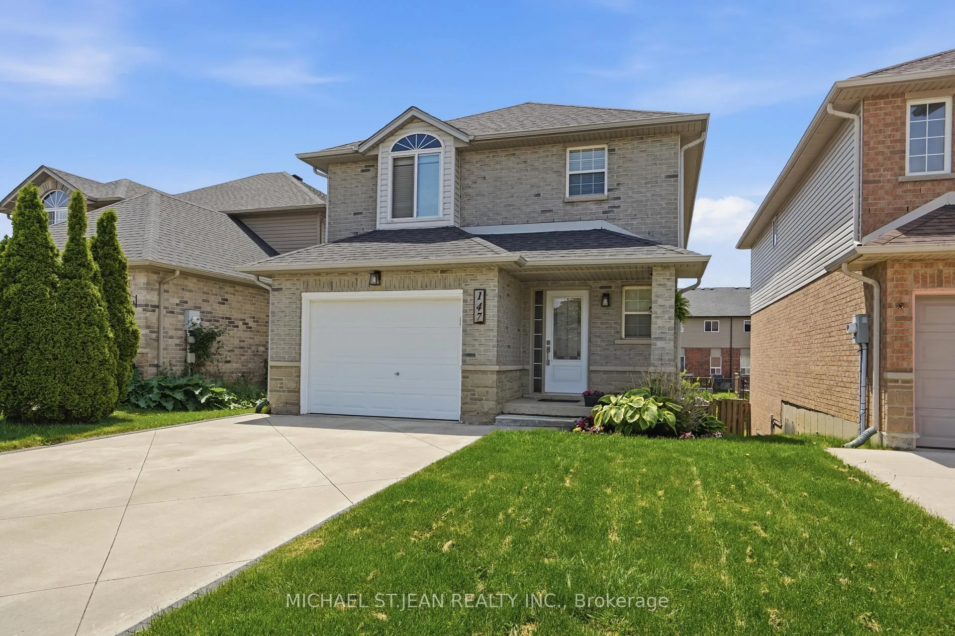 Photo 3 of 147 Thames Way, Hamilton, Mount Hope — HOMEH