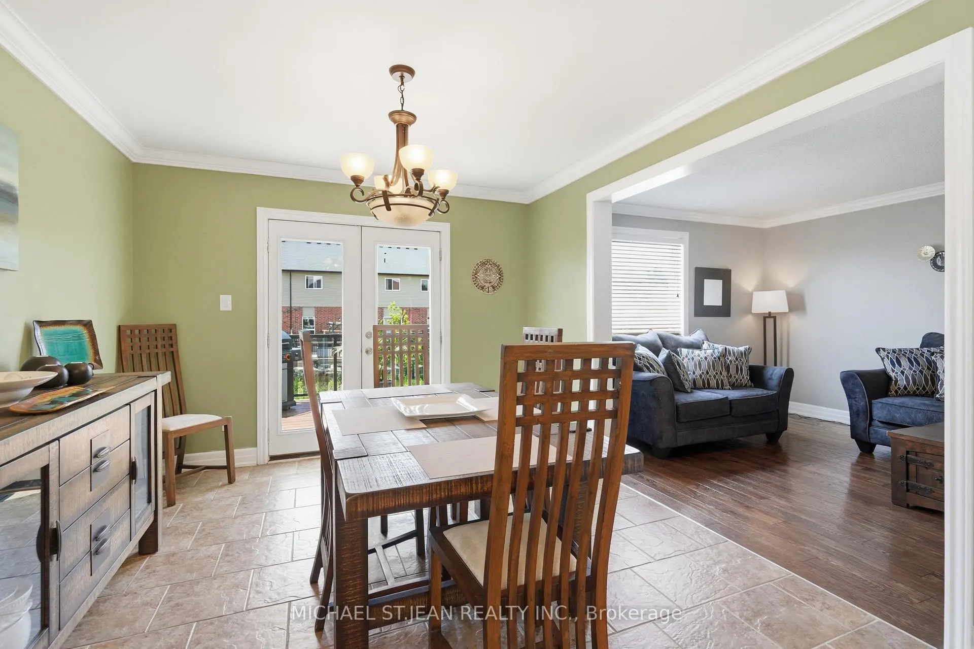 Photo 13 of 147 Thames Way, Hamilton, Mount Hope — HOMEH