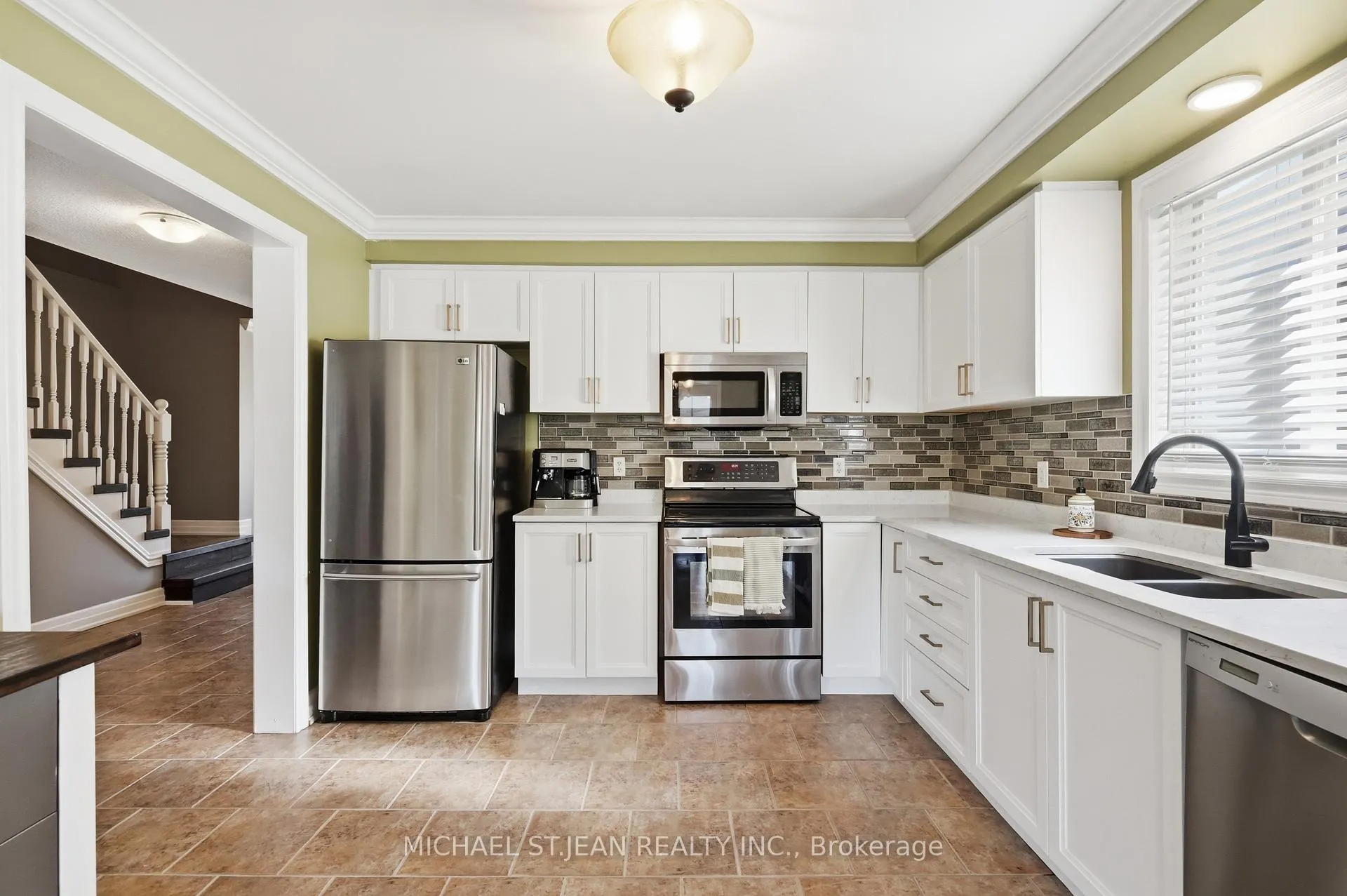 Photo 17 of 147 Thames Way, Hamilton, Mount Hope — HOMEH