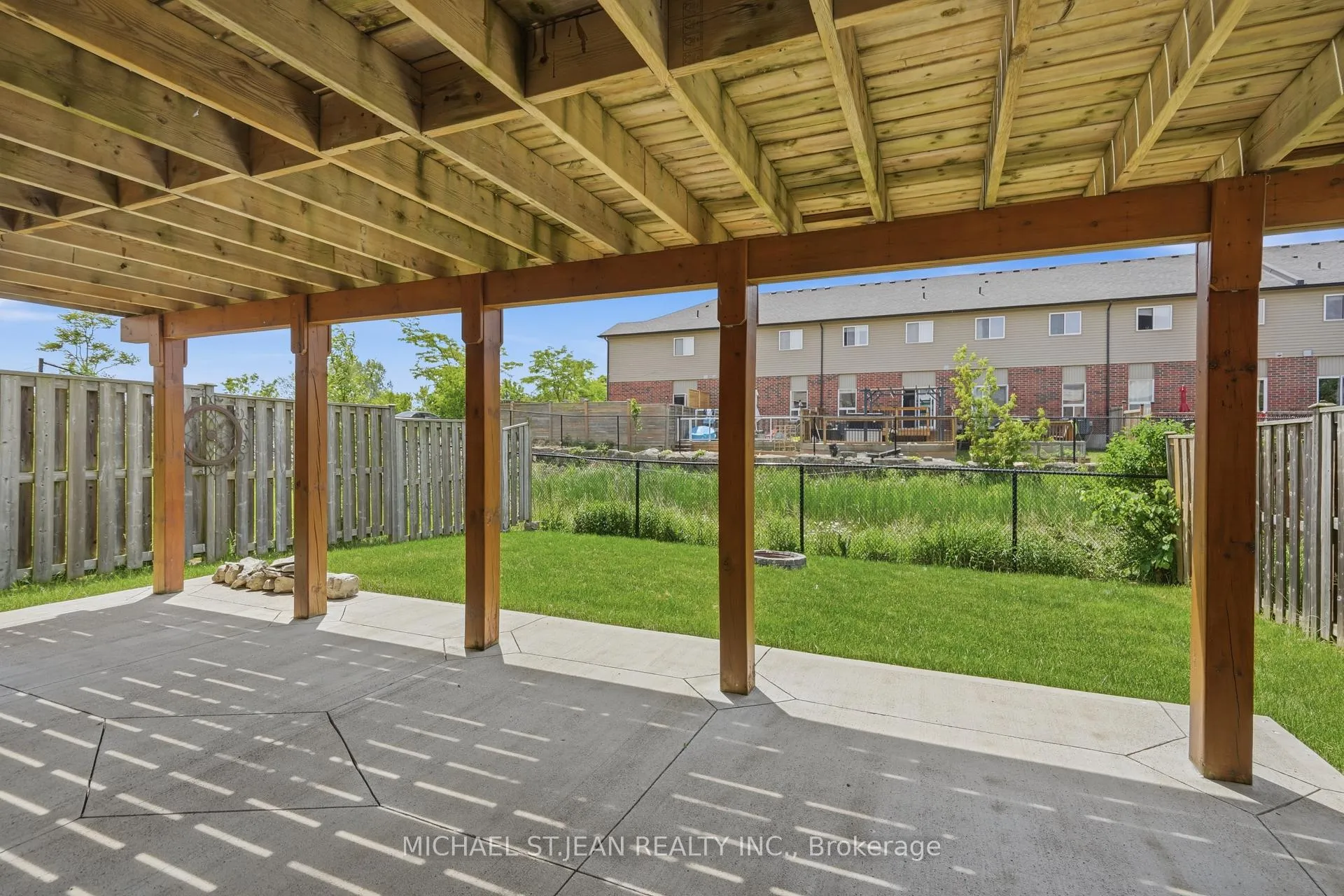 Photo 46 of 147 Thames Way, Hamilton, Mount Hope — HOMEH