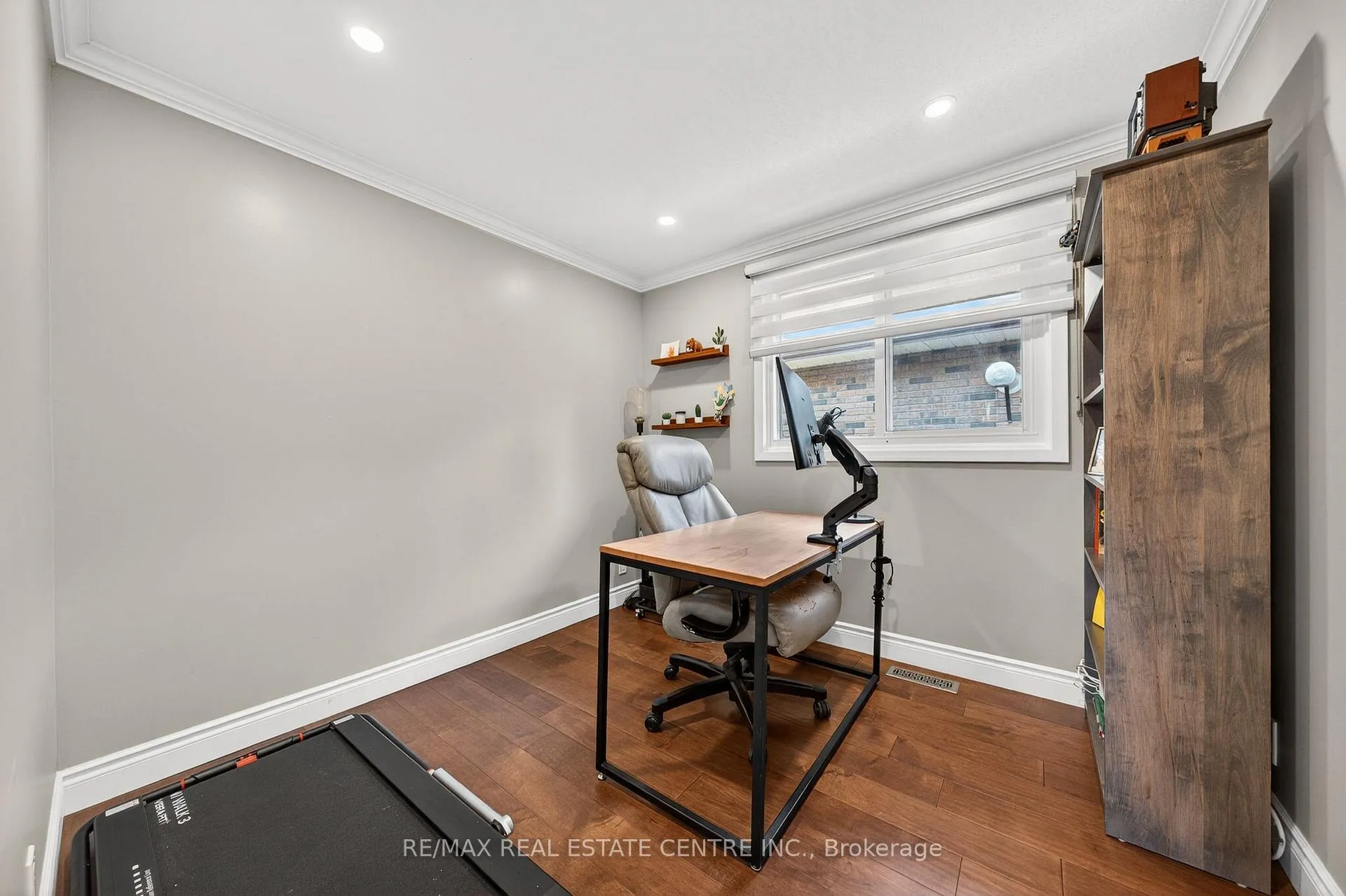 Photo 21 of 148 Wedgewood Drive, Cambridge — HOMEH