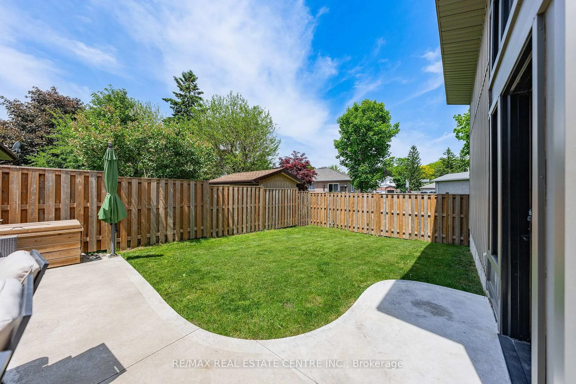 Photo 35 of 148 Wedgewood Drive, Cambridge — HOMEH