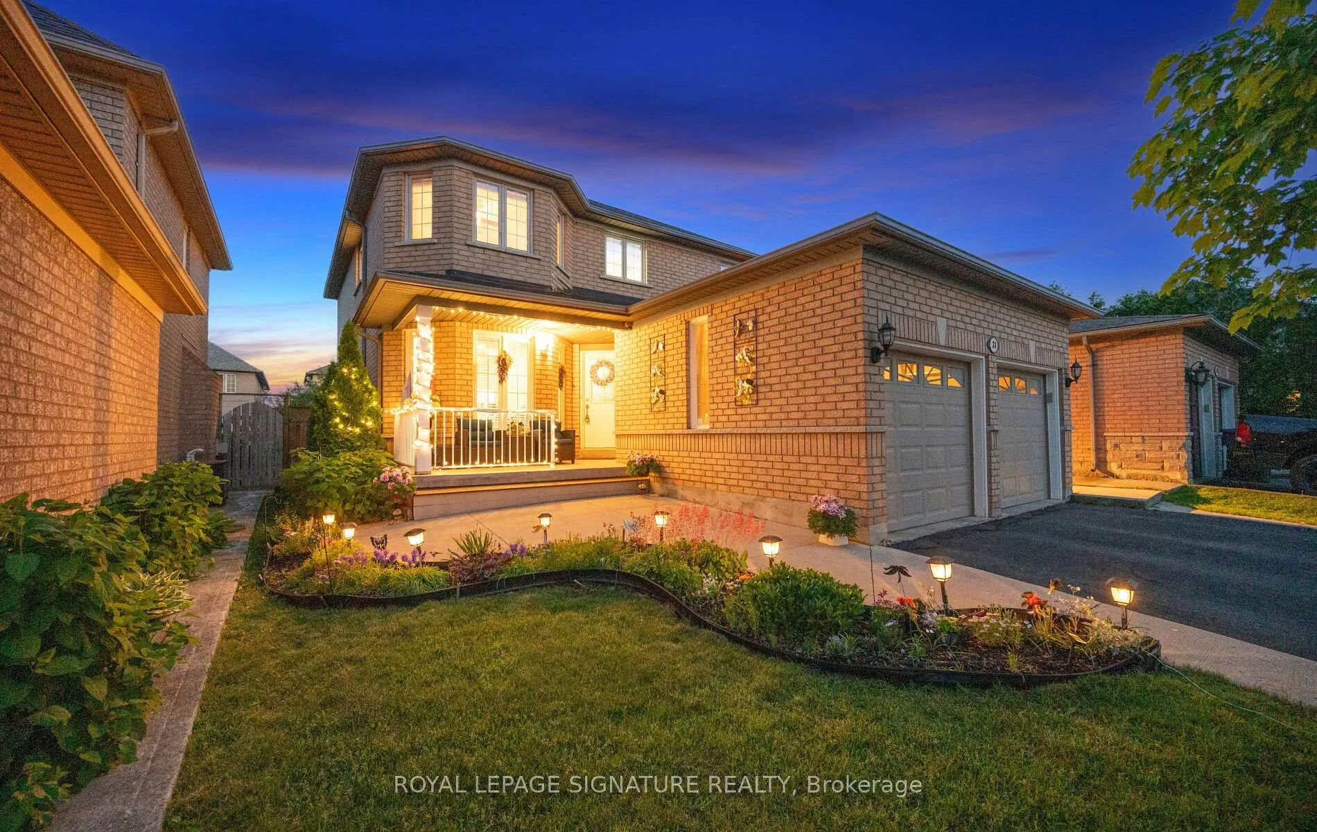 Photo 3 of 23 Mount McKinley Lane, Brampton, Sandringham-Wellington — HOMEH