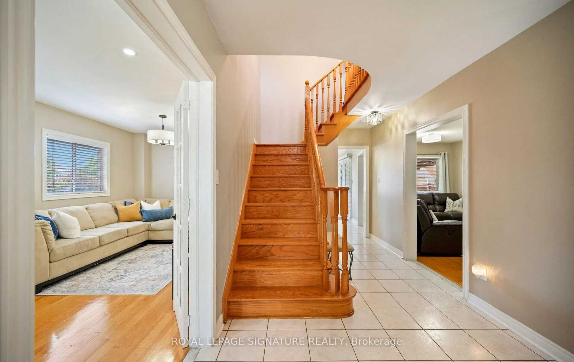 Photo 4 of 23 Mount McKinley Lane, Brampton, Sandringham-Wellington — HOMEH