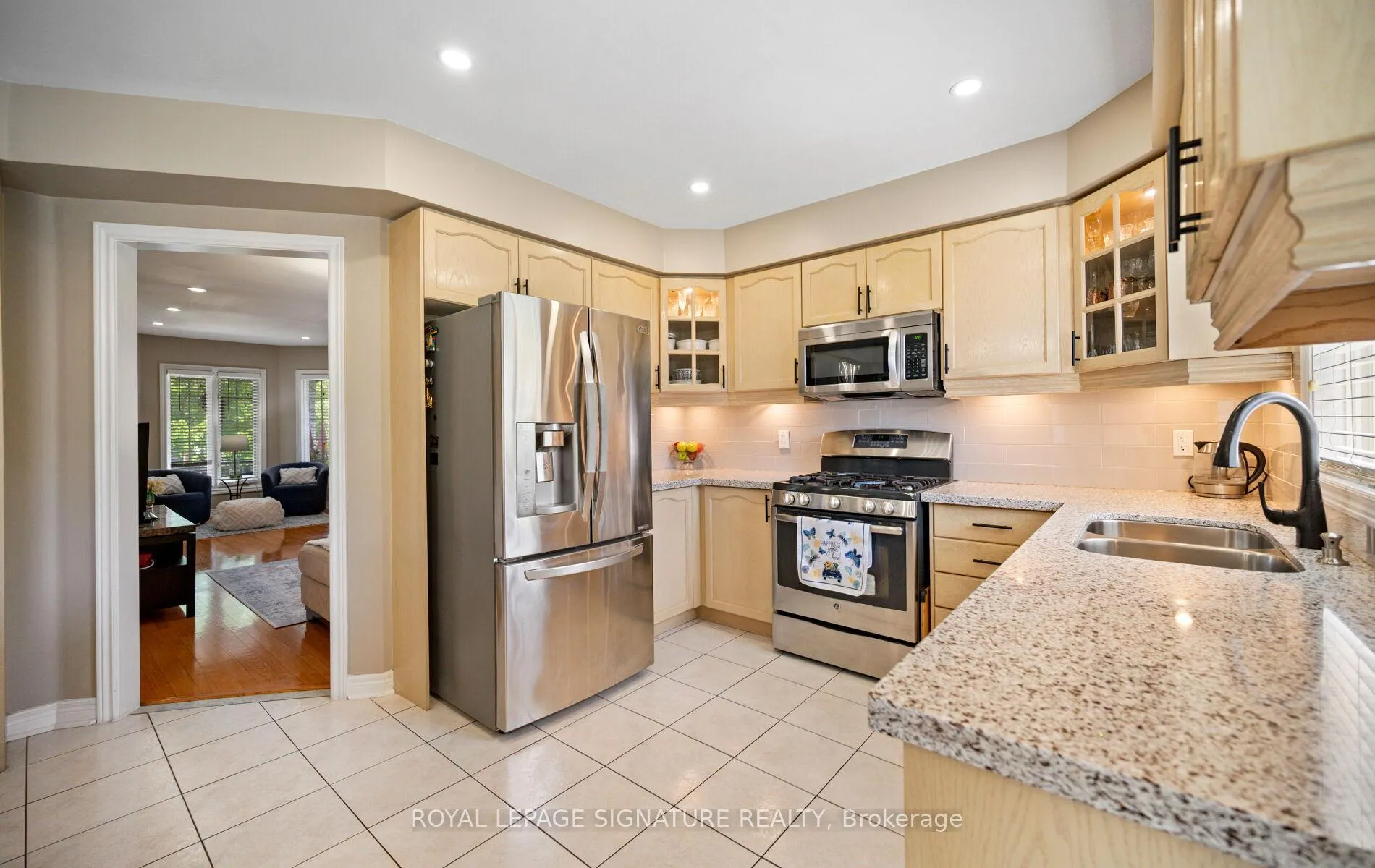 Photo 6 of 23 Mount McKinley Lane, Brampton, Sandringham-Wellington — HOMEH