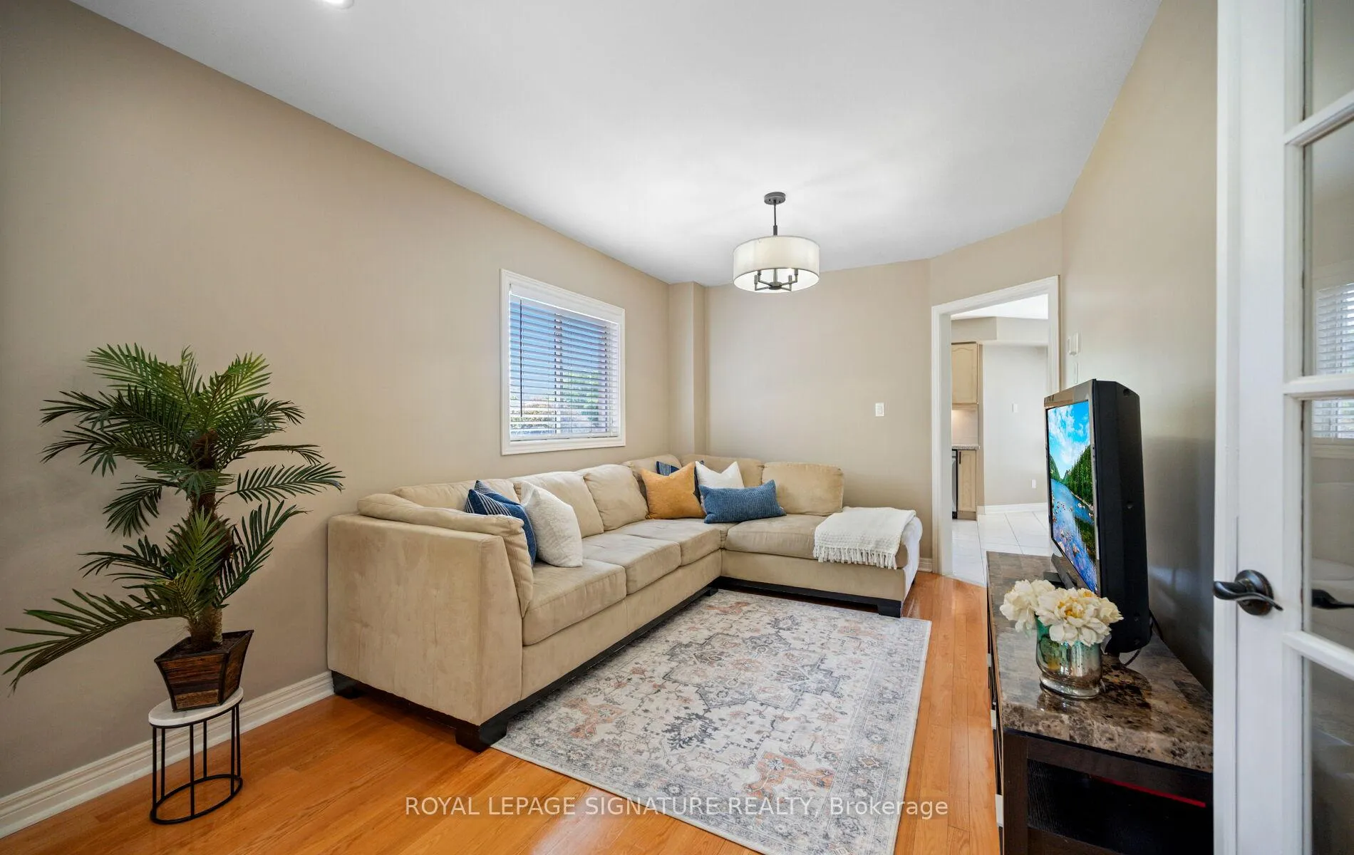 Photo 12 of 23 Mount McKinley Lane, Brampton, Sandringham-Wellington — HOMEH