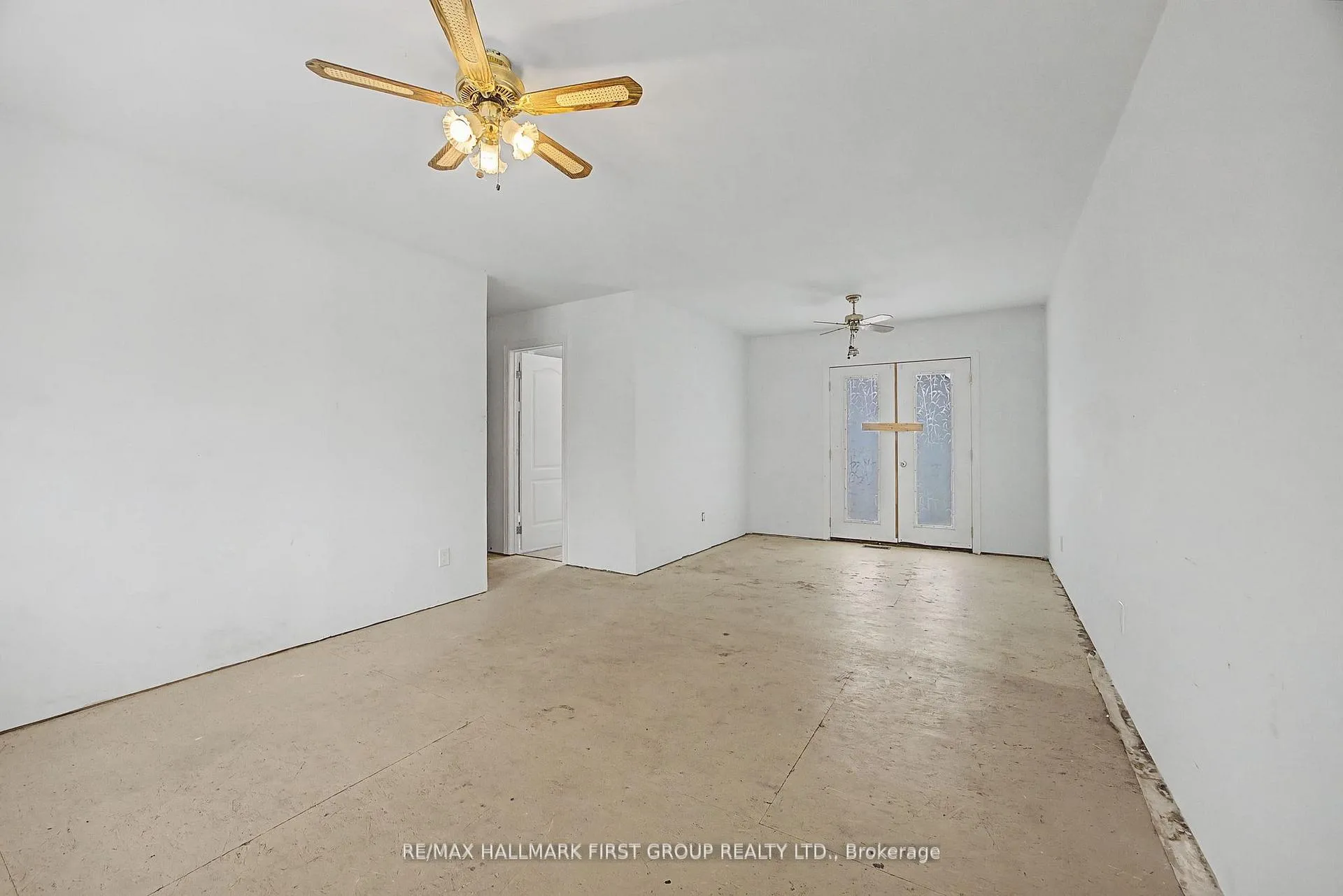 Photo 35 of 239 Davidson Street, Pickering, Rural Pickering — HOMEH