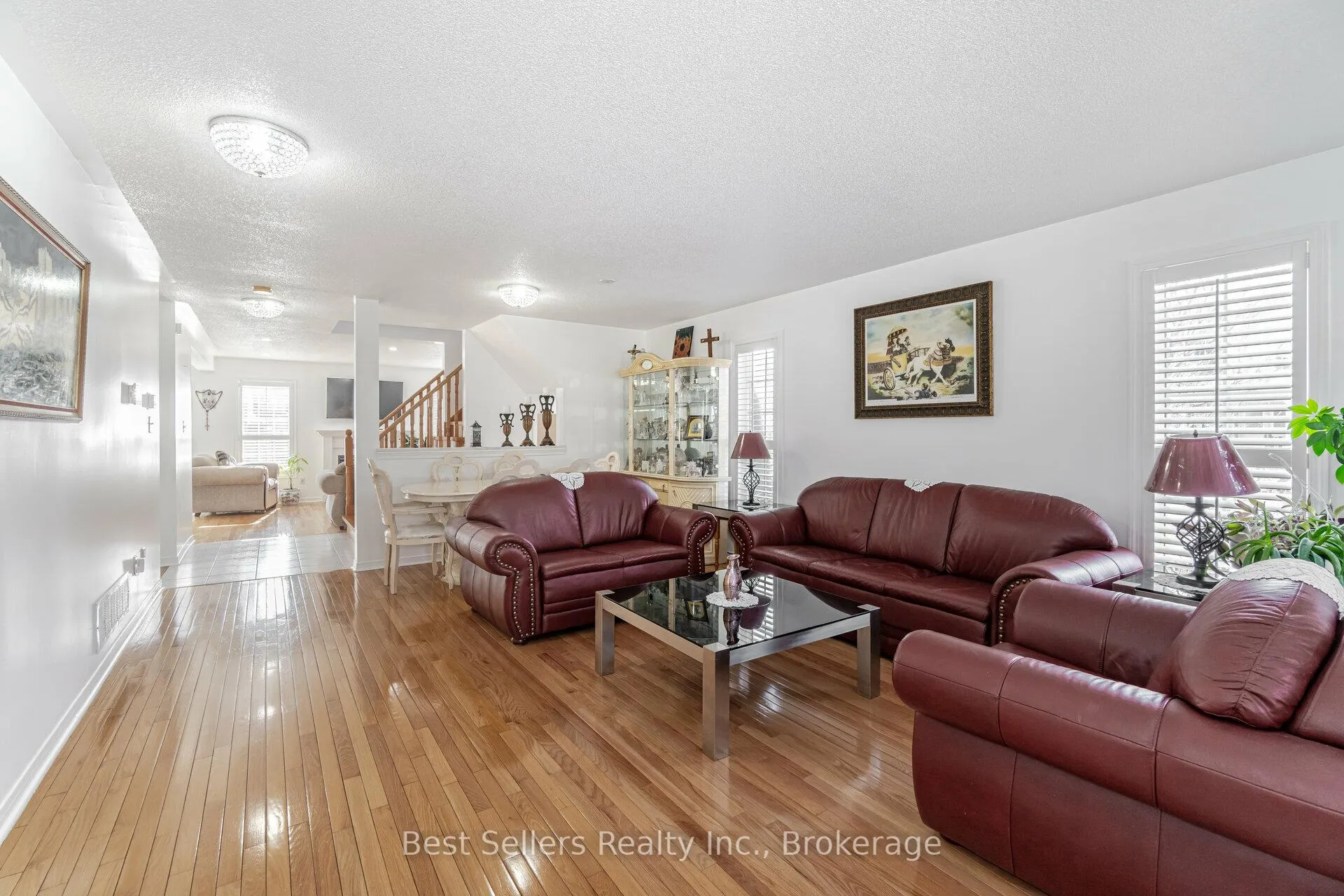 Photo 7 of 4 Beresford Crescent, Brampton, Bram East — HOMEH