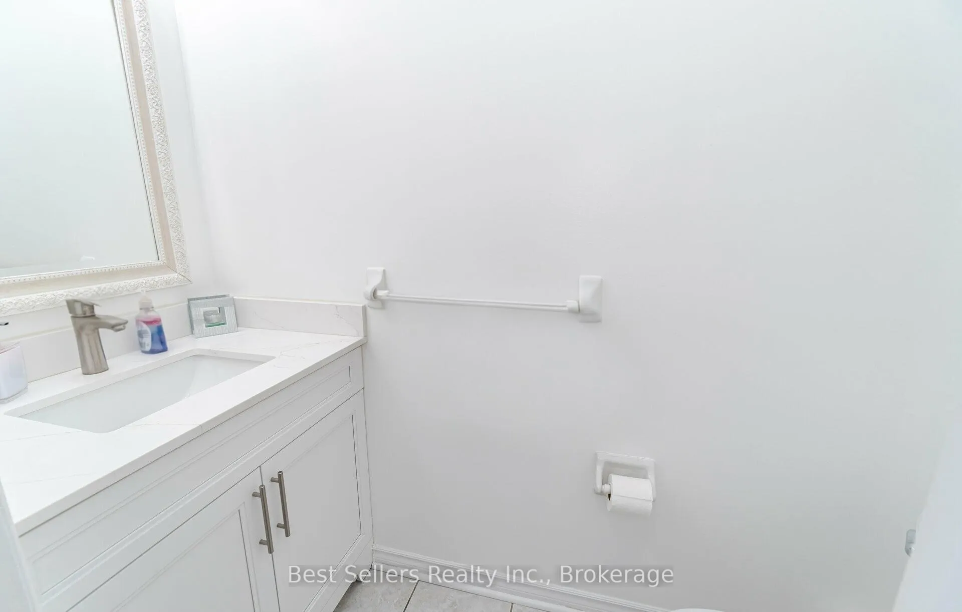 Photo 17 of 4 Beresford Crescent, Brampton, Bram East — HOMEH