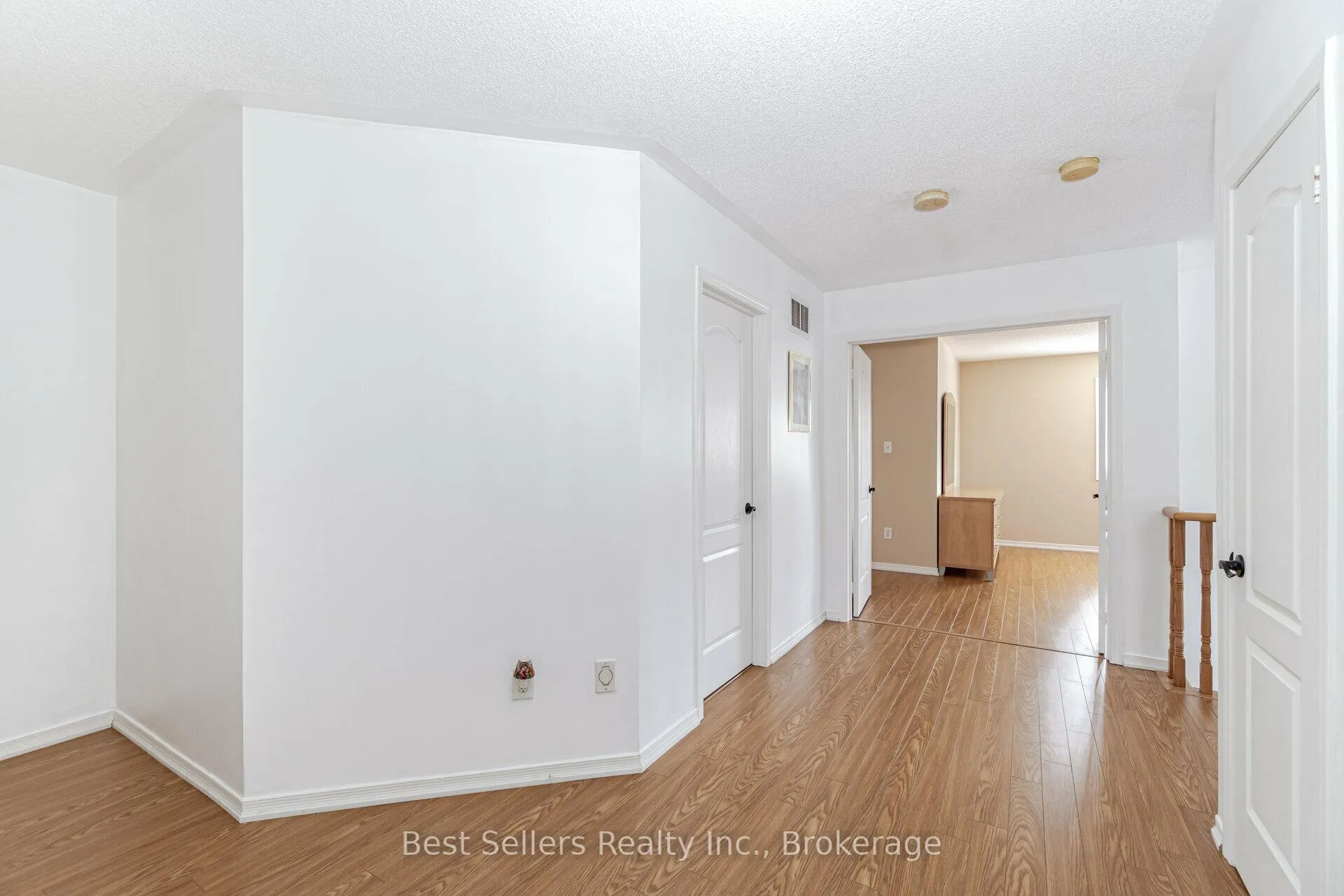 Photo 20 of 4 Beresford Crescent, Brampton, Bram East — HOMEH