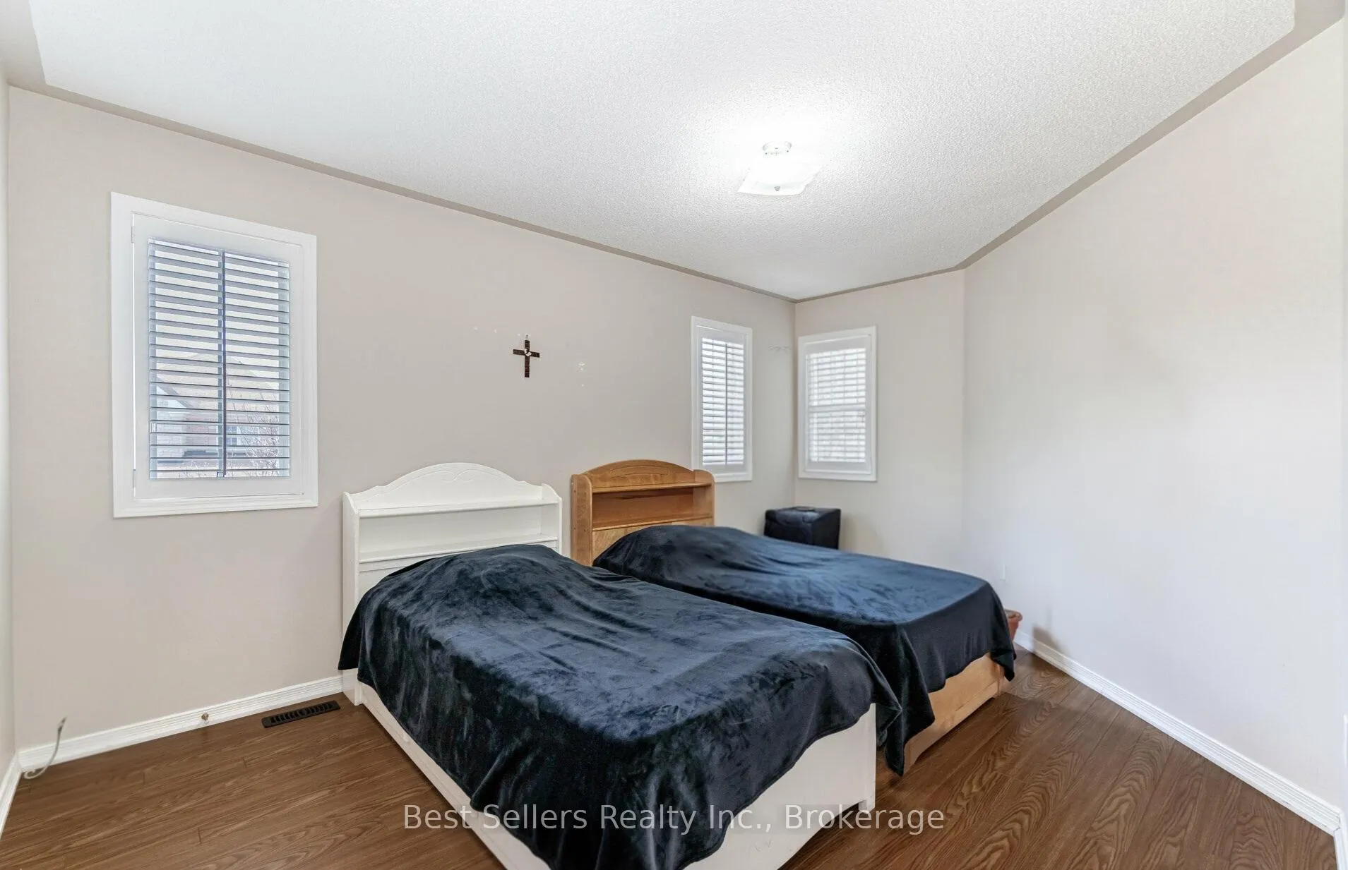 Photo 25 of 4 Beresford Crescent, Brampton, Bram East — HOMEH