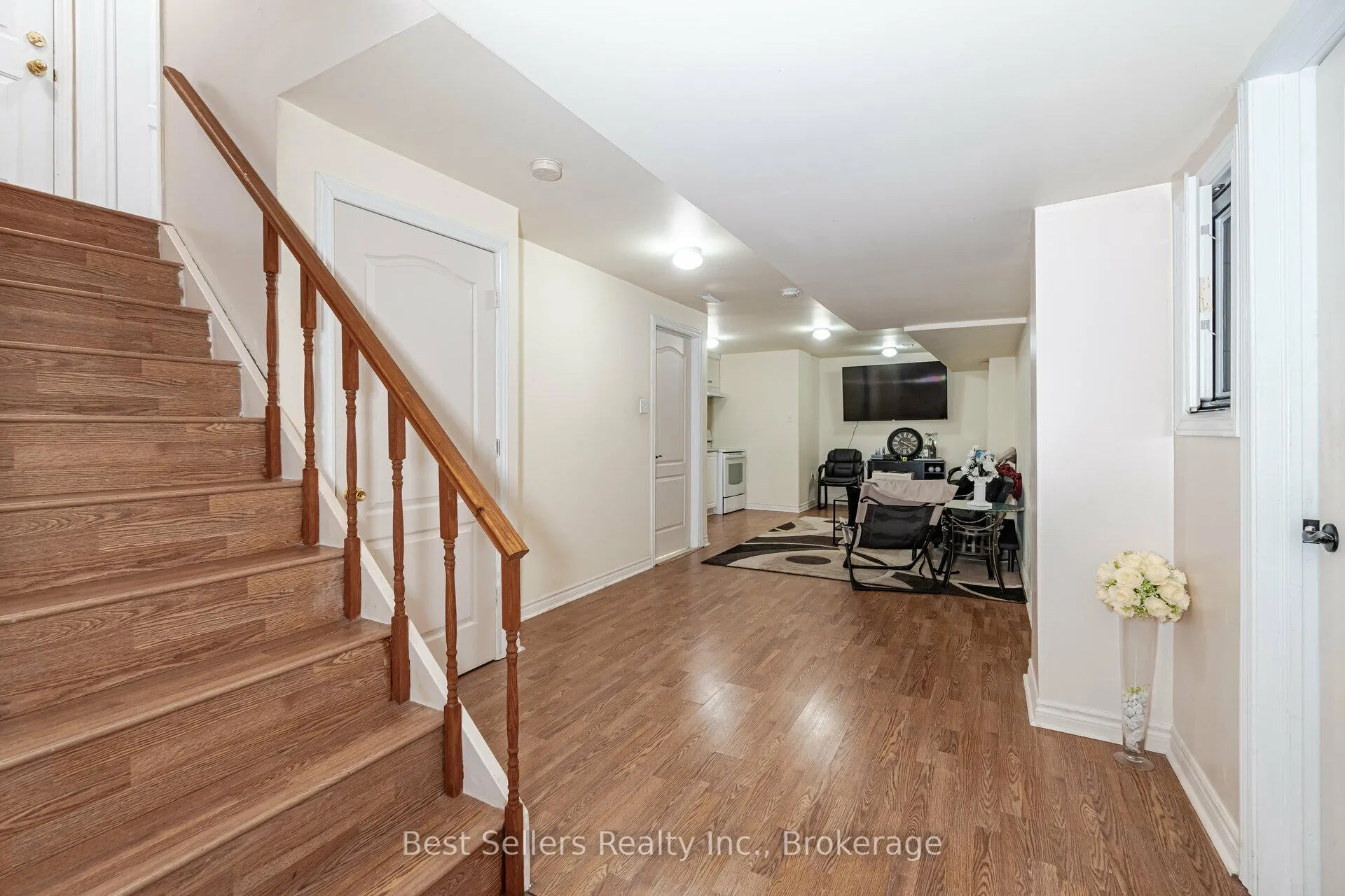 Photo 30 of 4 Beresford Crescent, Brampton, Bram East — HOMEH