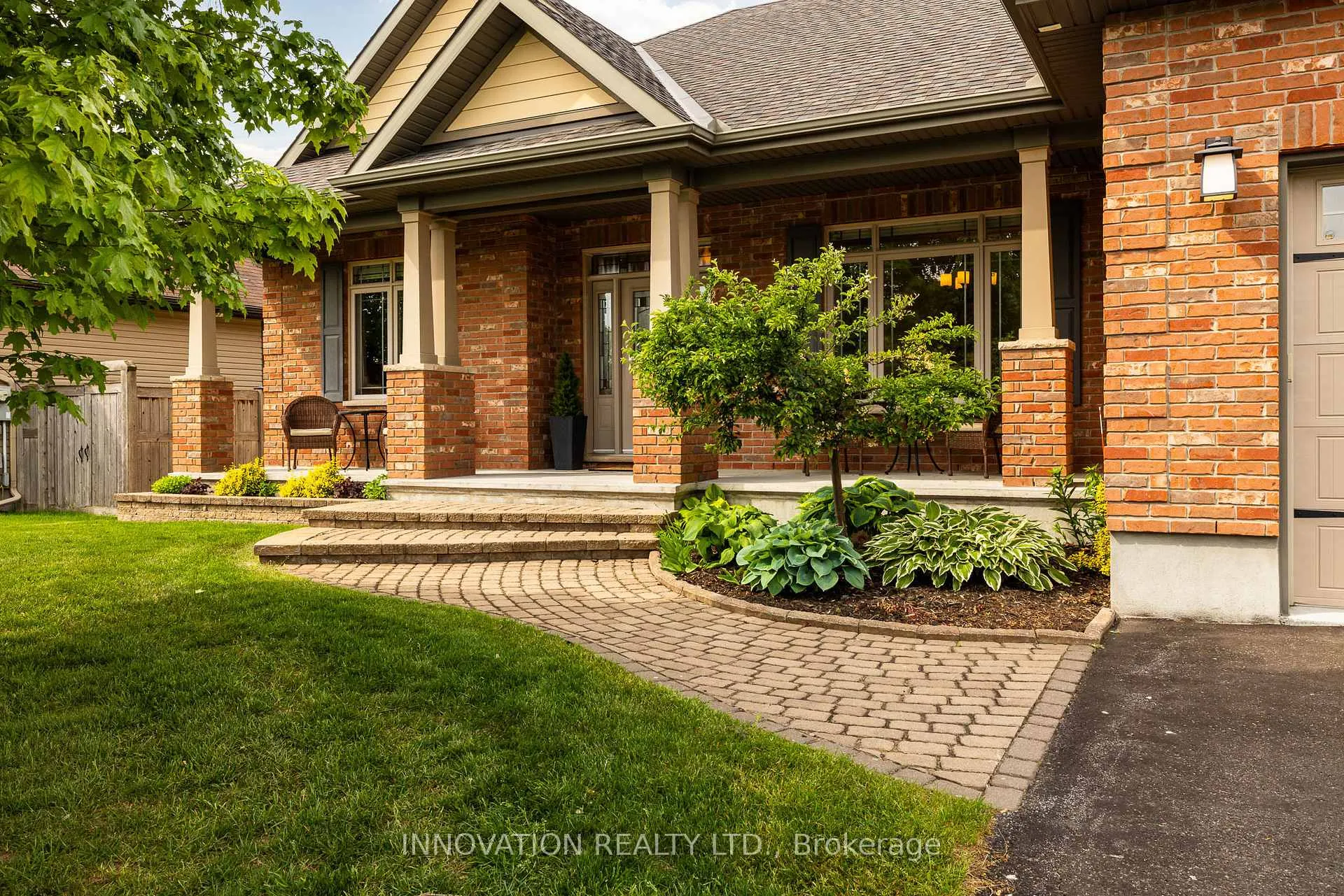 Photo 3 of 63 Rochelle Drive, Ottawa, Richmond — HOMEH