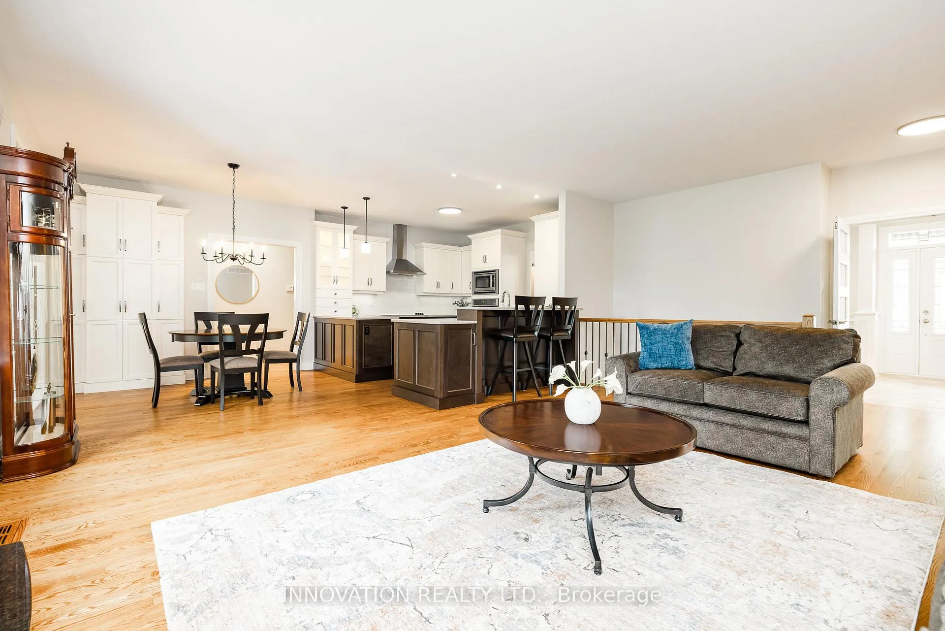 Photo 12 of 63 Rochelle Drive, Ottawa, Richmond — HOMEH