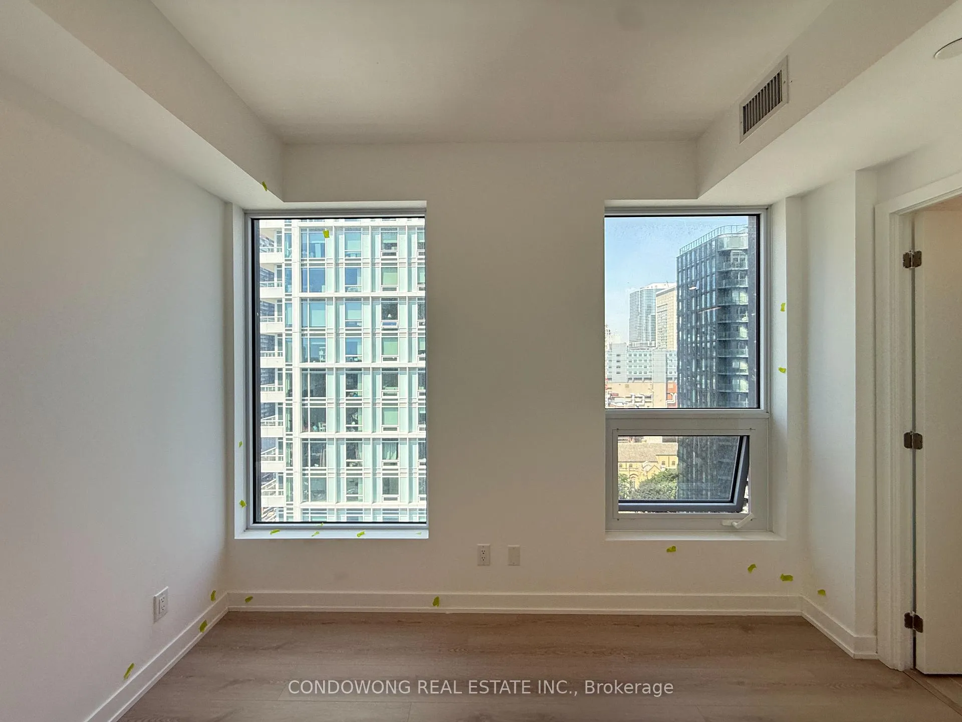 Photo 5 of Unit 2711, 100 Queen Street E, Toronto, Church-Yonge Corridor — HOMEH