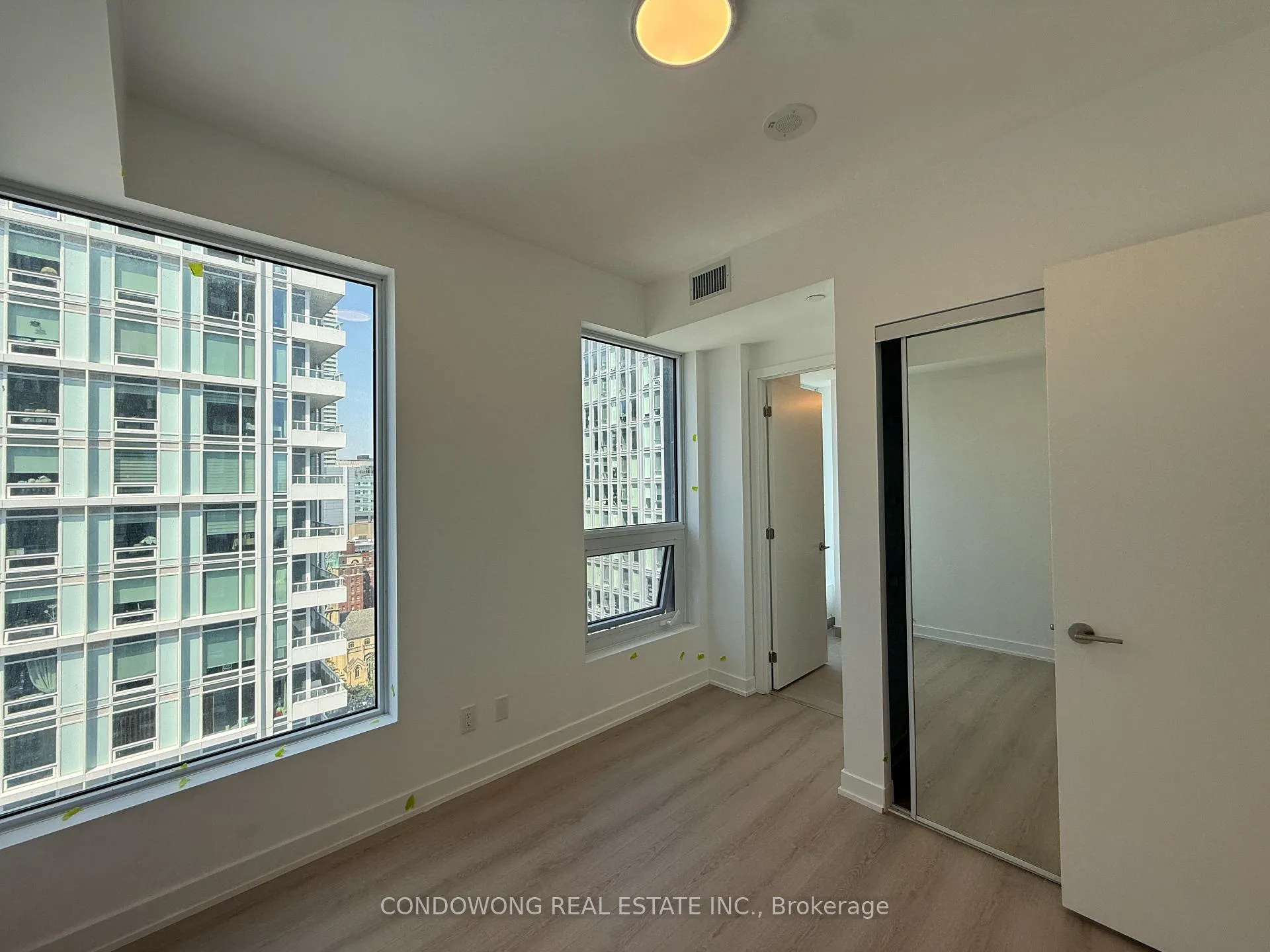 Photo 6 of Unit 2711, 100 Queen Street E, Toronto, Church-Yonge Corridor — HOMEH