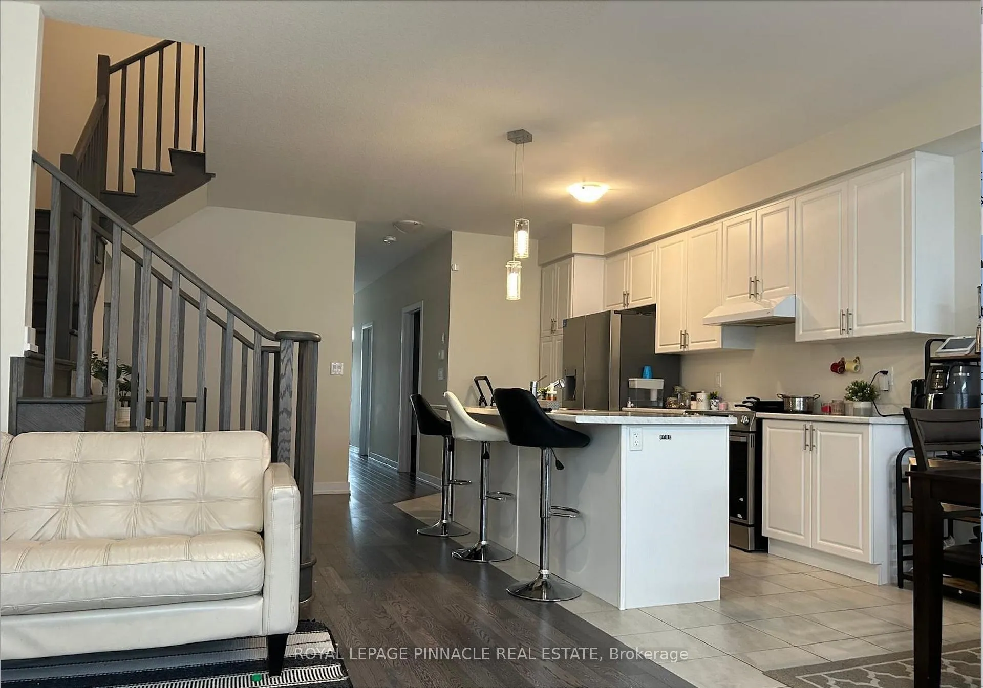 Photo 5 of 52 Sunflower Crescent, Thorold, Hurricane/Merrittville — HOMEH