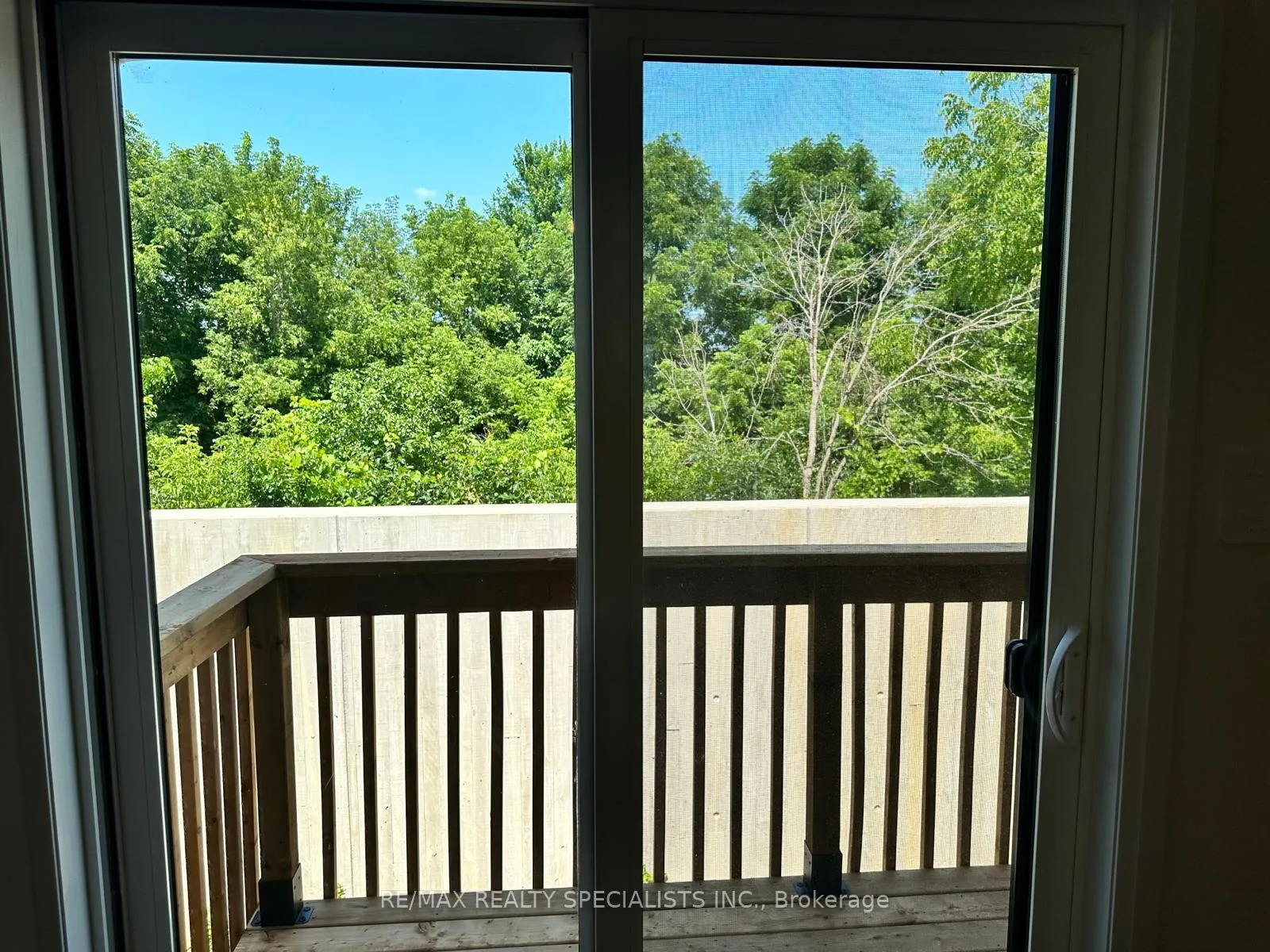 Photo 8 of Unit MAIN & 2ND, 70 Albright Road, Brampton, Fletcher's Creek Village — HOMEH