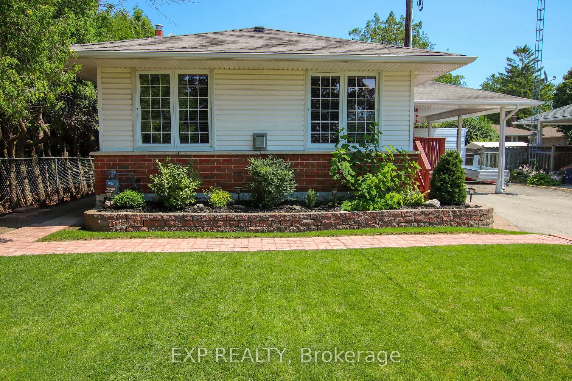 Photo 25 of 805 Glengrove Street, Oshawa, Northglen — HOMEH