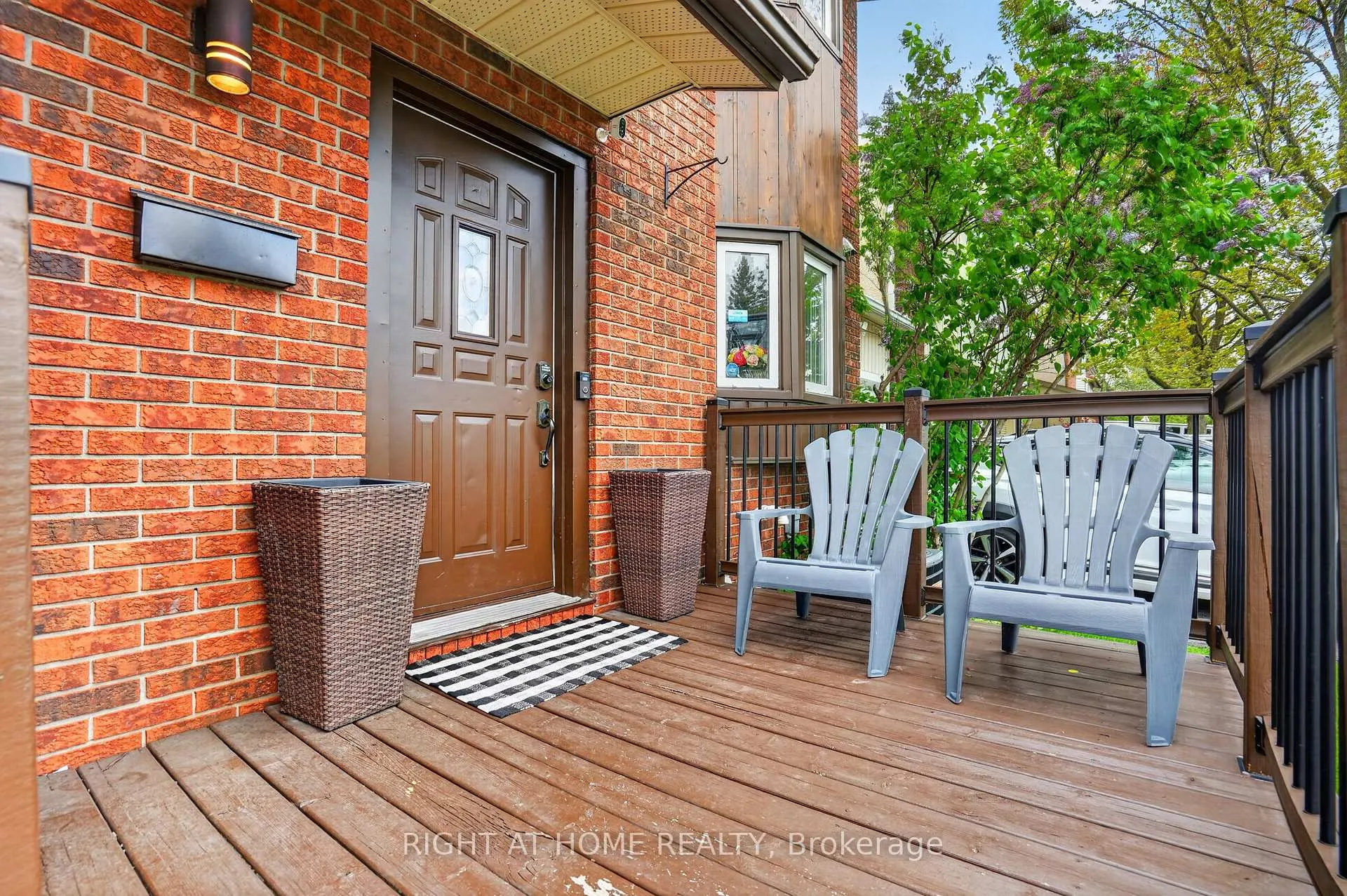 Photo 2 of 1633 Lafrance Drive, Ottawa, Queenswood Heights South — HOMEH