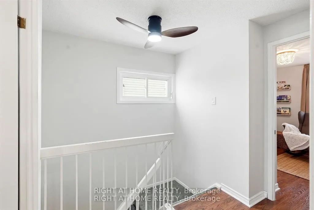 Photo 13 of 1633 Lafrance Drive, Ottawa, Queenswood Heights South — HOMEH