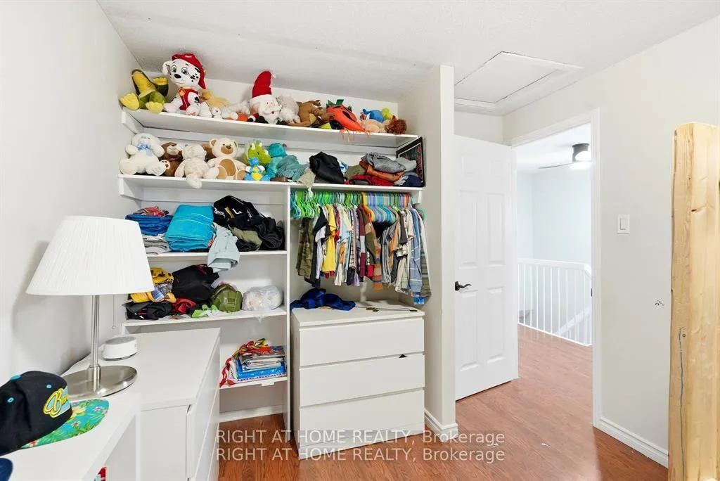 Photo 19 of 1633 Lafrance Drive, Ottawa, Queenswood Heights South — HOMEH