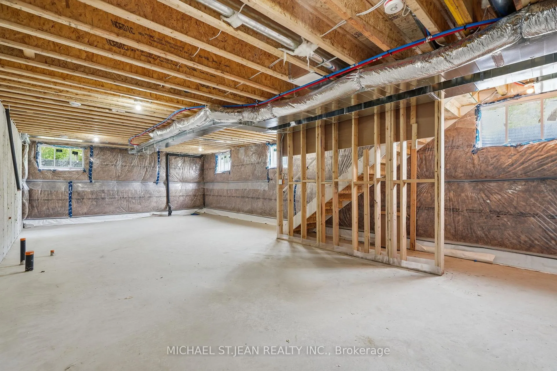 Photo 33 of 116 Forks Road E, Welland, Dain City — HOMEH