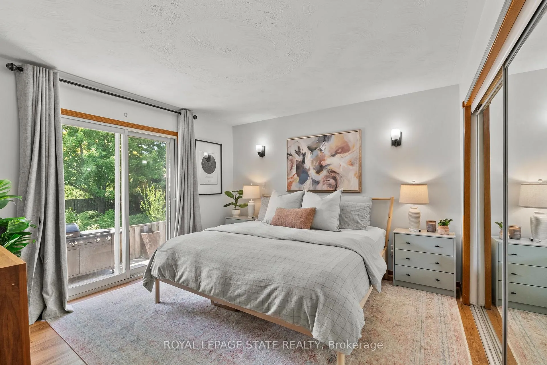 Photo 15 of 83 Amberwood Street, Hamilton, Stoney Creek Mountain — HOMEH