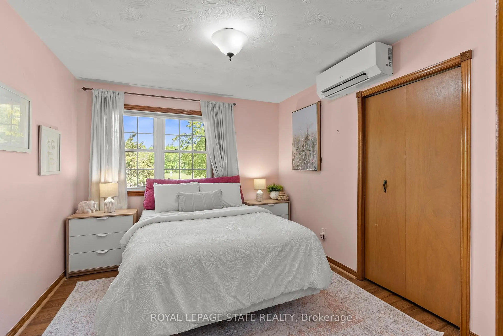 Photo 18 of 83 Amberwood Street, Hamilton, Stoney Creek Mountain — HOMEH
