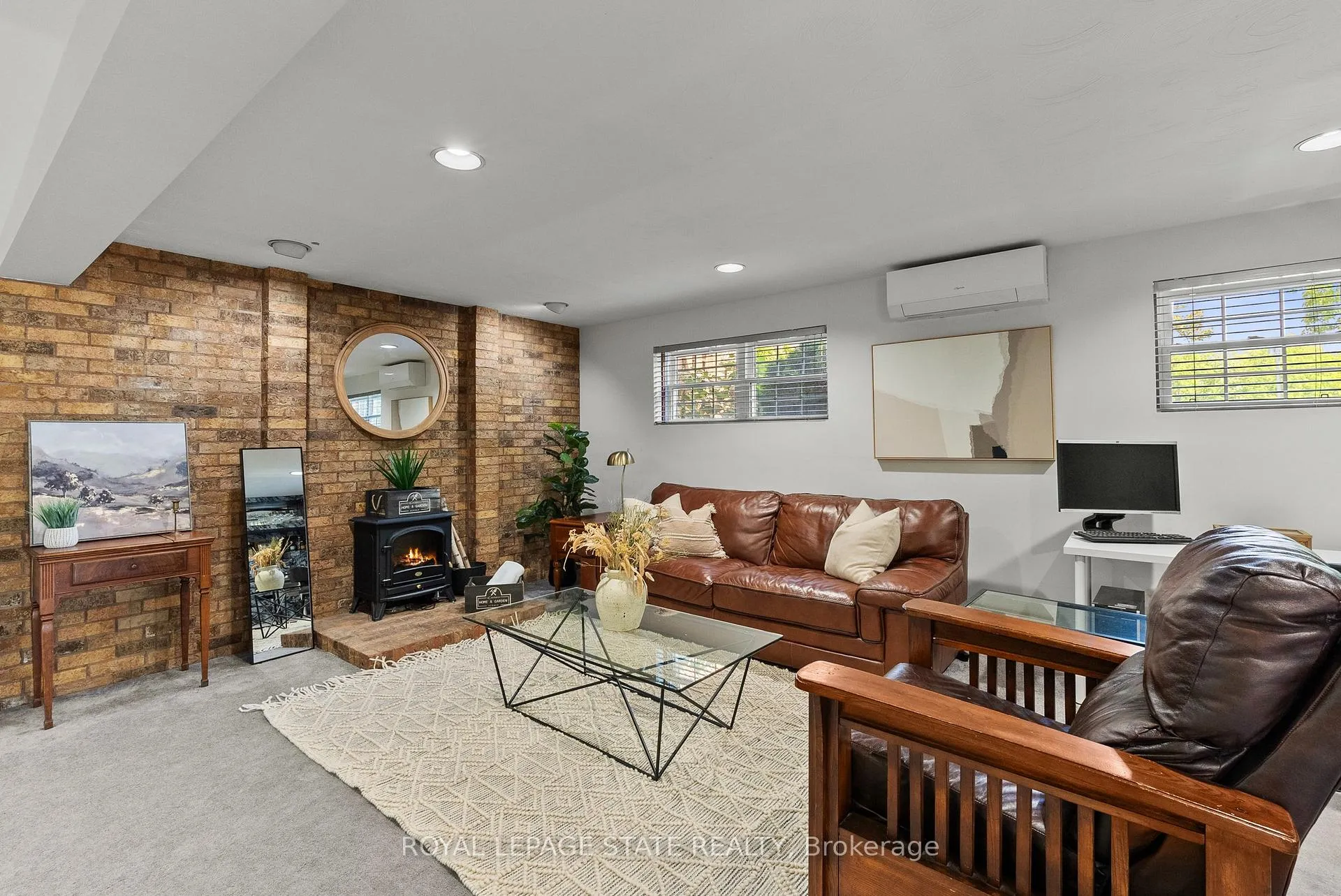 Photo 26 of 83 Amberwood Street, Hamilton, Stoney Creek Mountain — HOMEH