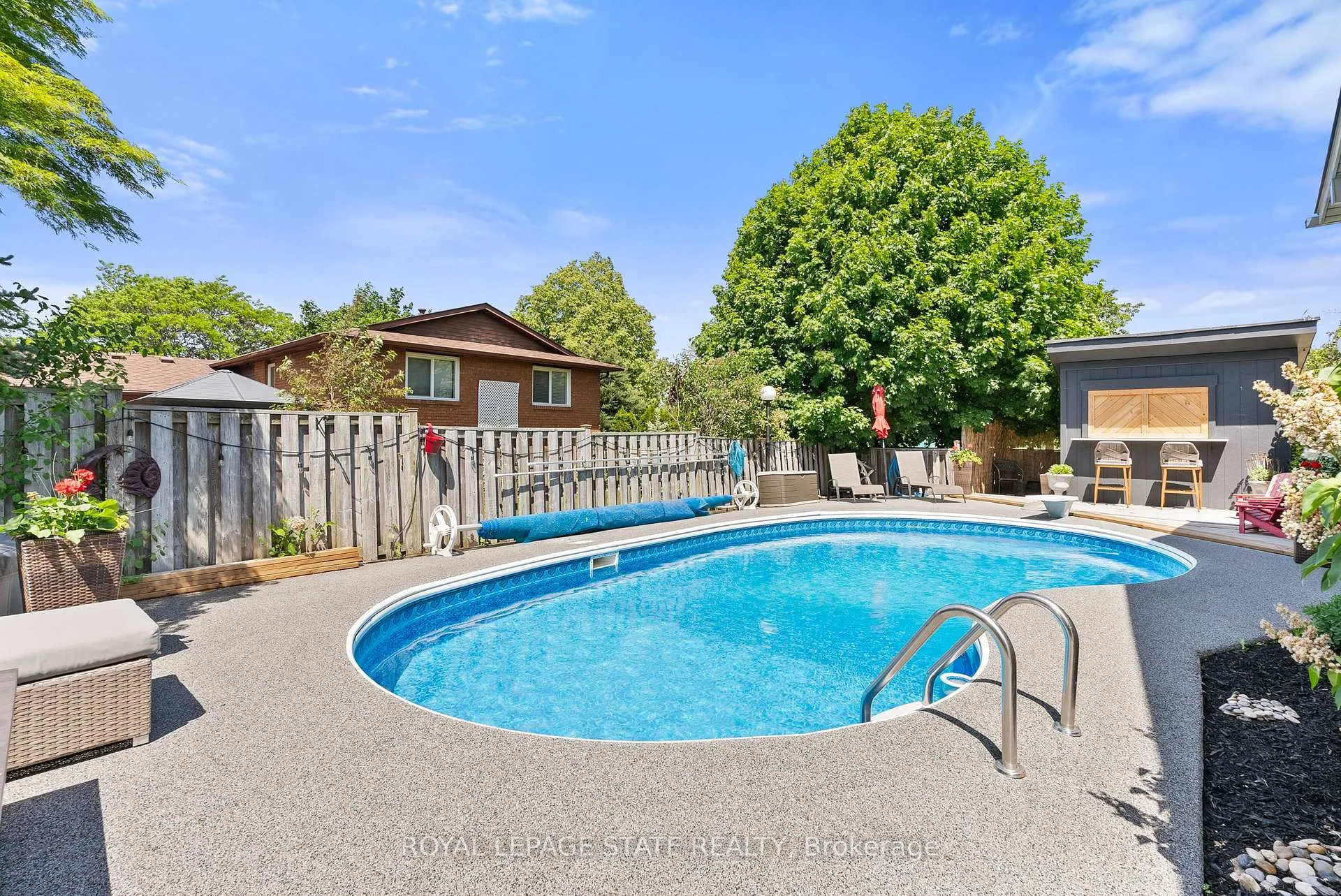 Photo 34 of 83 Amberwood Street, Hamilton, Stoney Creek Mountain — HOMEH