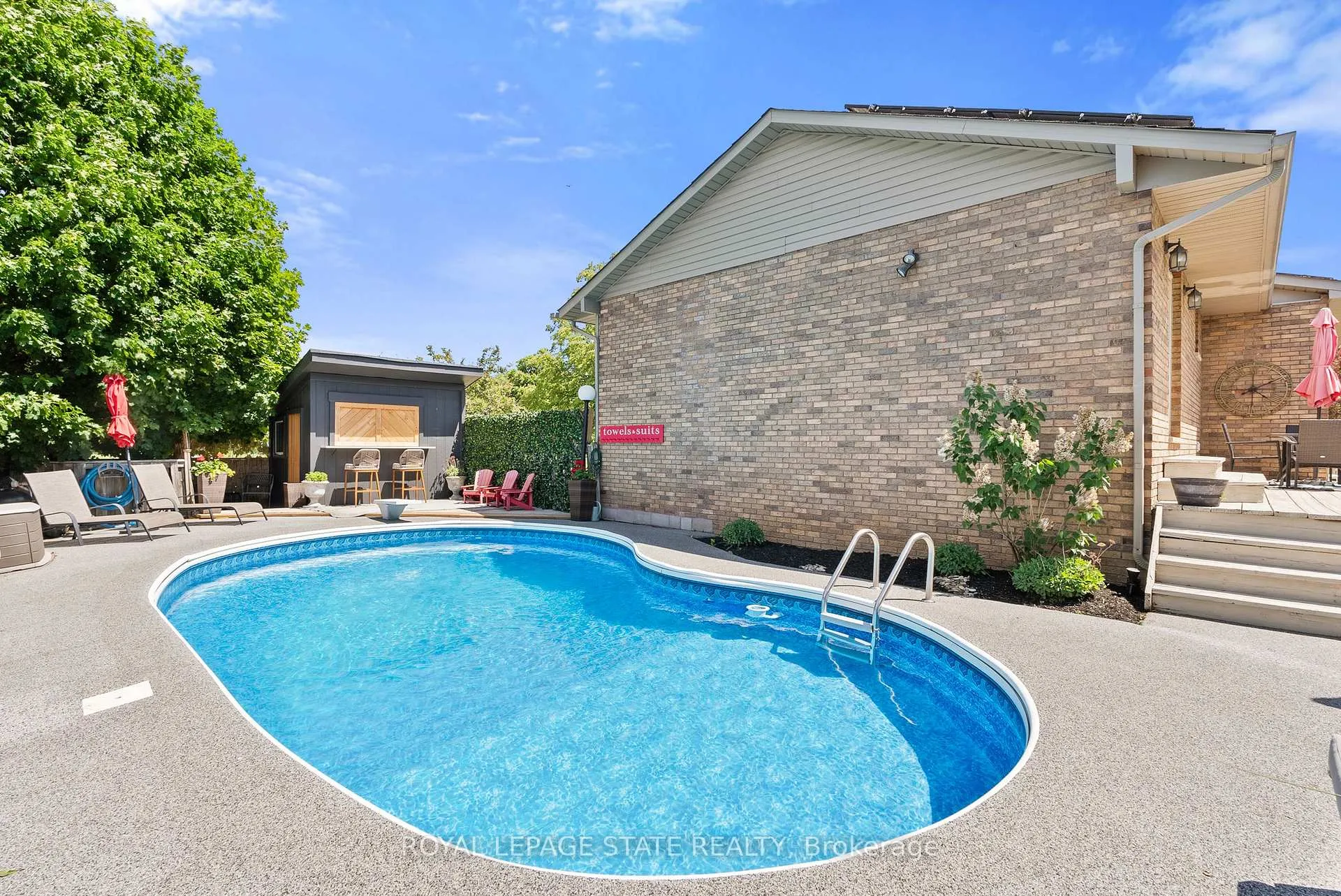 Photo 35 of 83 Amberwood Street, Hamilton, Stoney Creek Mountain — HOMEH