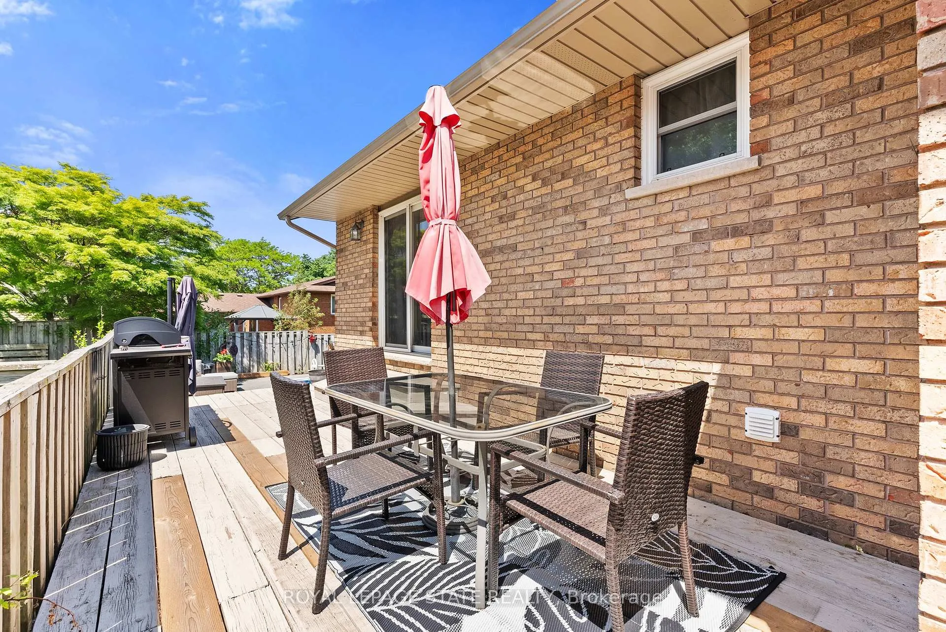 Photo 40 of 83 Amberwood Street, Hamilton, Stoney Creek Mountain — HOMEH
