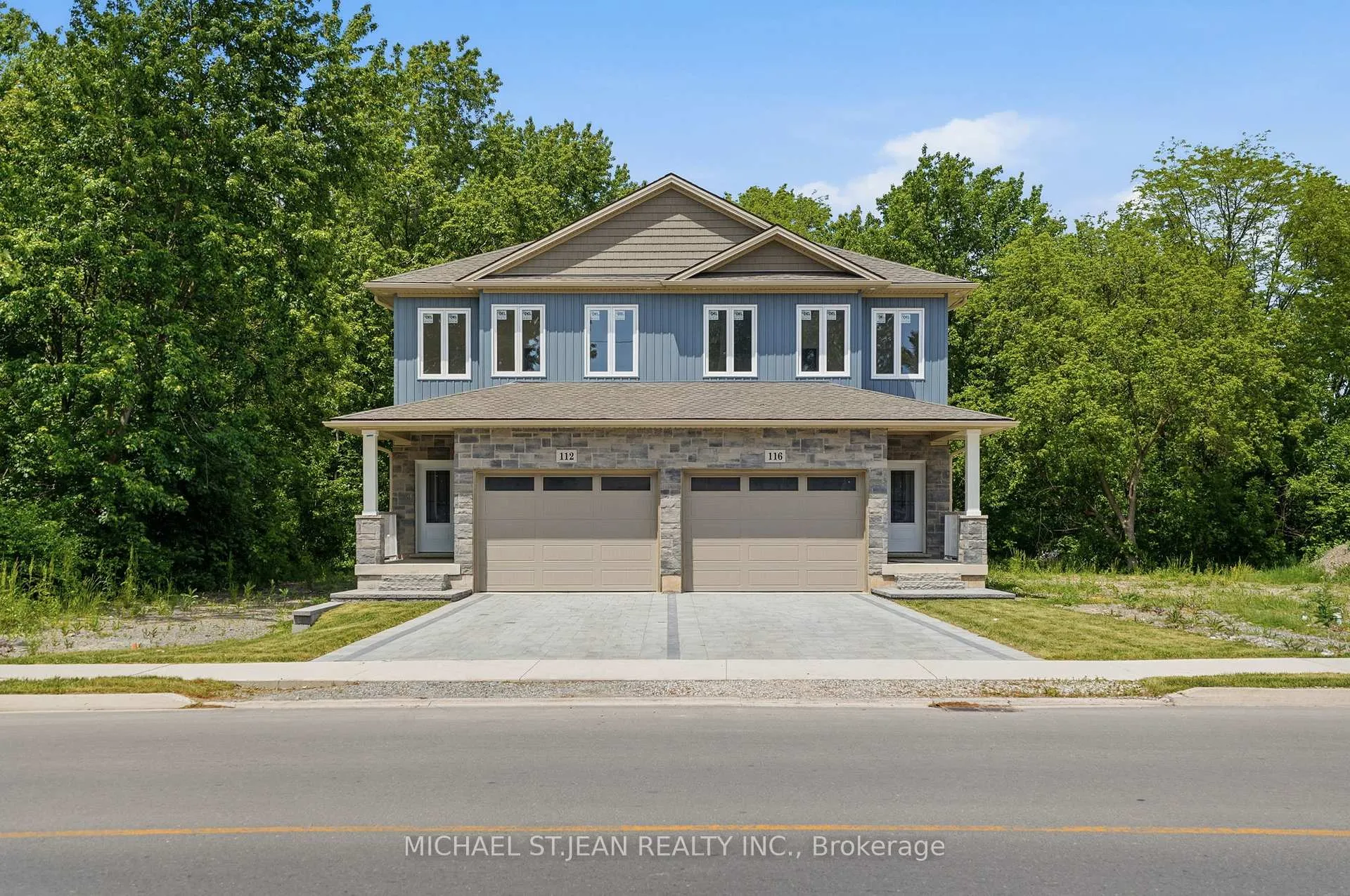 Photo 2 of 112 Forks Road E, Welland, Dain City — HOMEH