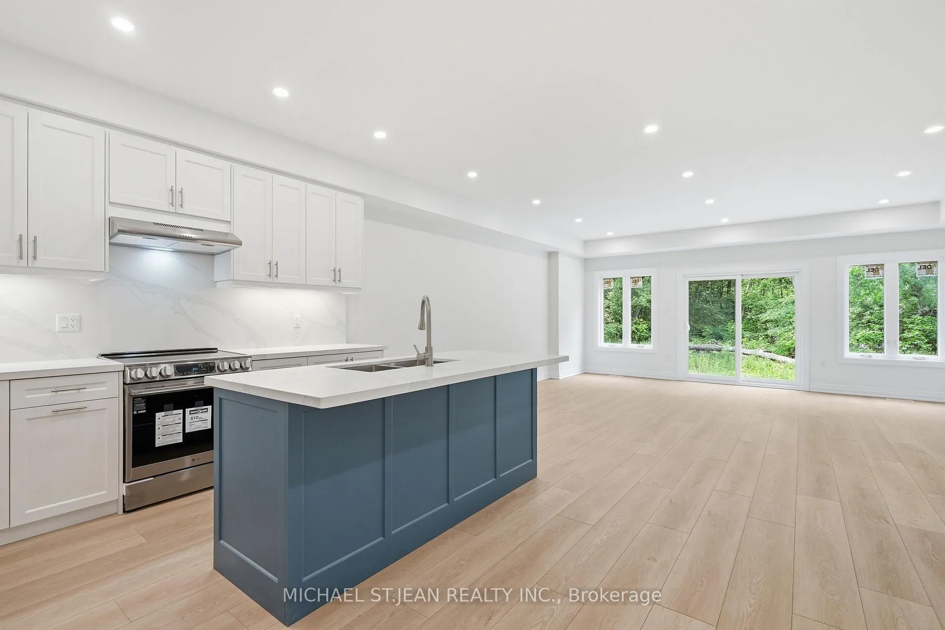 Photo 7 of 112 Forks Road E, Welland, Dain City — HOMEH