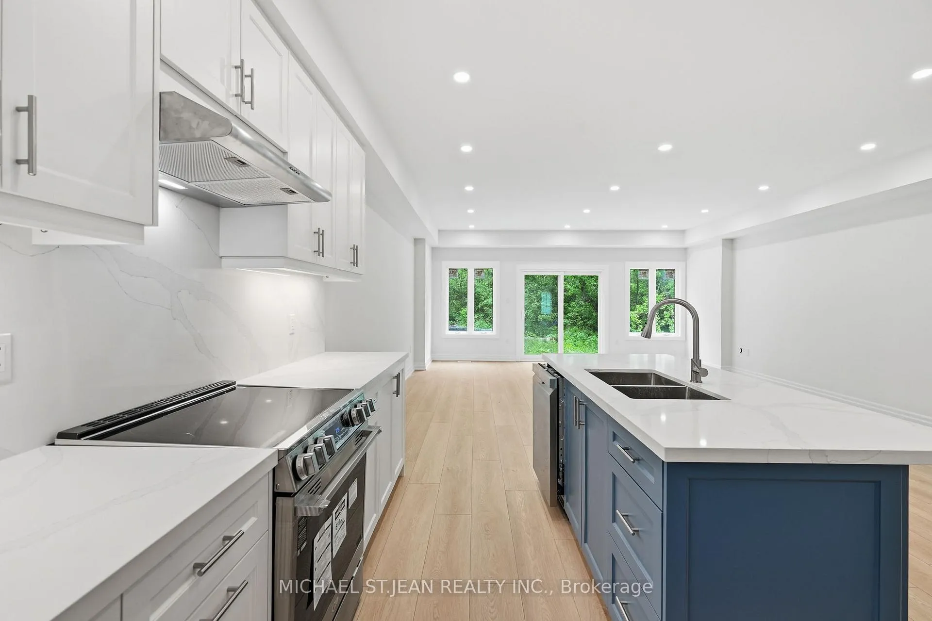 Photo 12 of 112 Forks Road E, Welland, Dain City — HOMEH