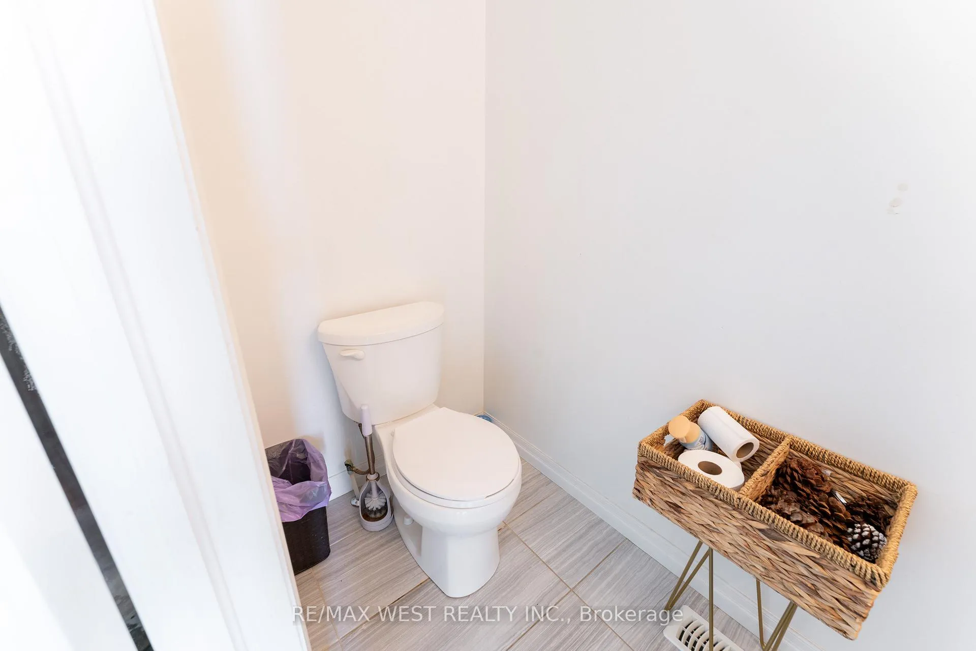 Photo 5 of 301 Freure Drive, Cambridge, Blair Road — HOMEH