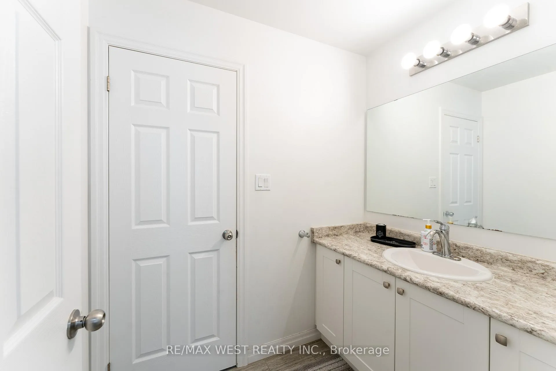 Photo 20 of 301 Freure Drive, Cambridge, Blair Road — HOMEH