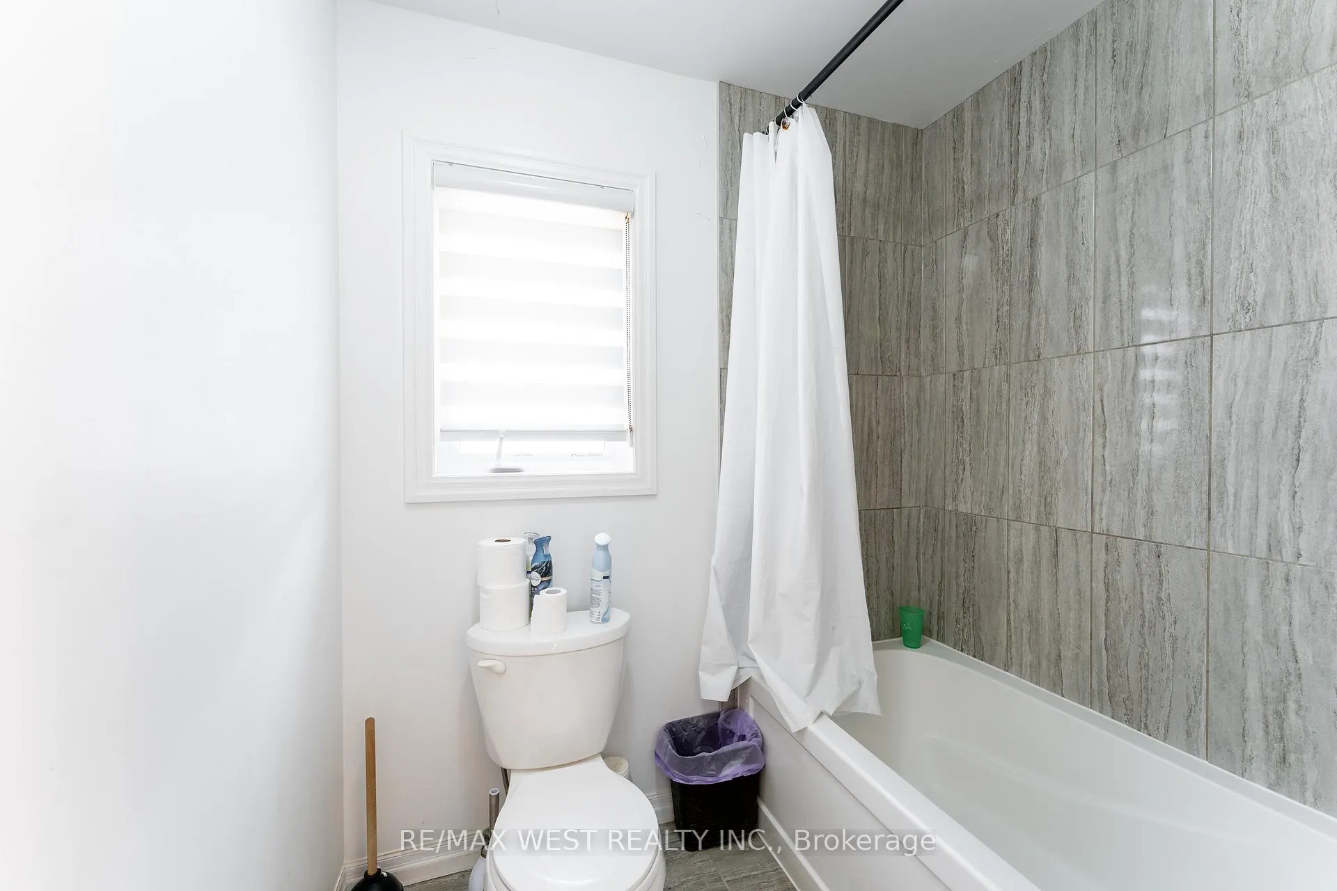 Photo 22 of 301 Freure Drive, Cambridge, Blair Road — HOMEH